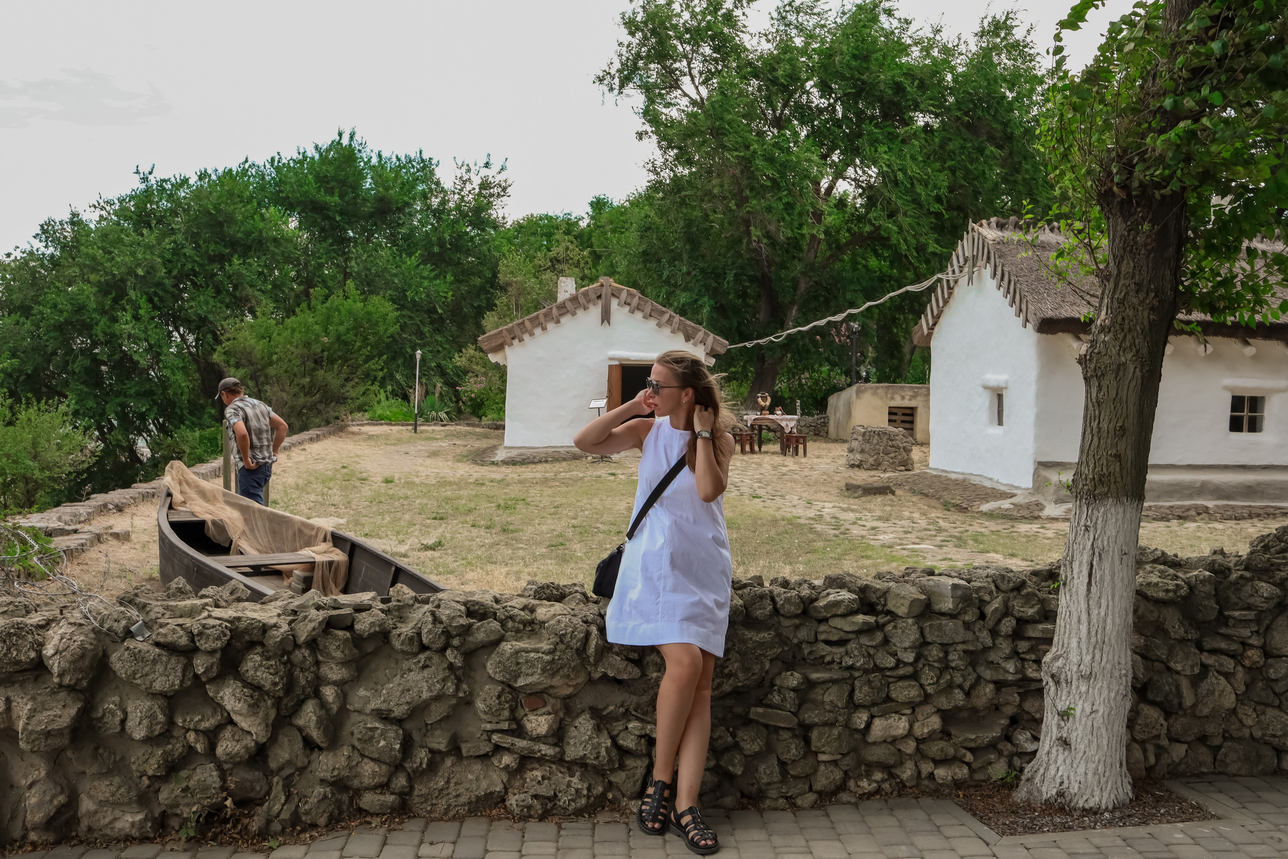 Тамань. Женский портрет и немного больше в Санкт-Петербурге