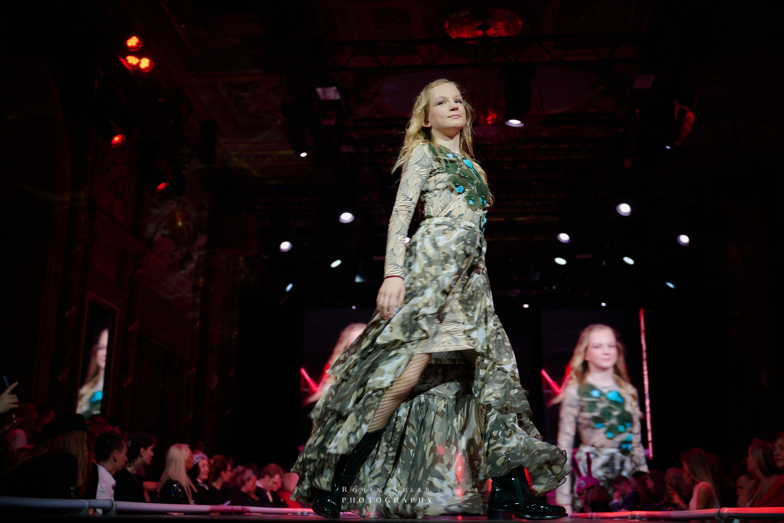 МКММ весна 2025. Фотограф Роман Адлер