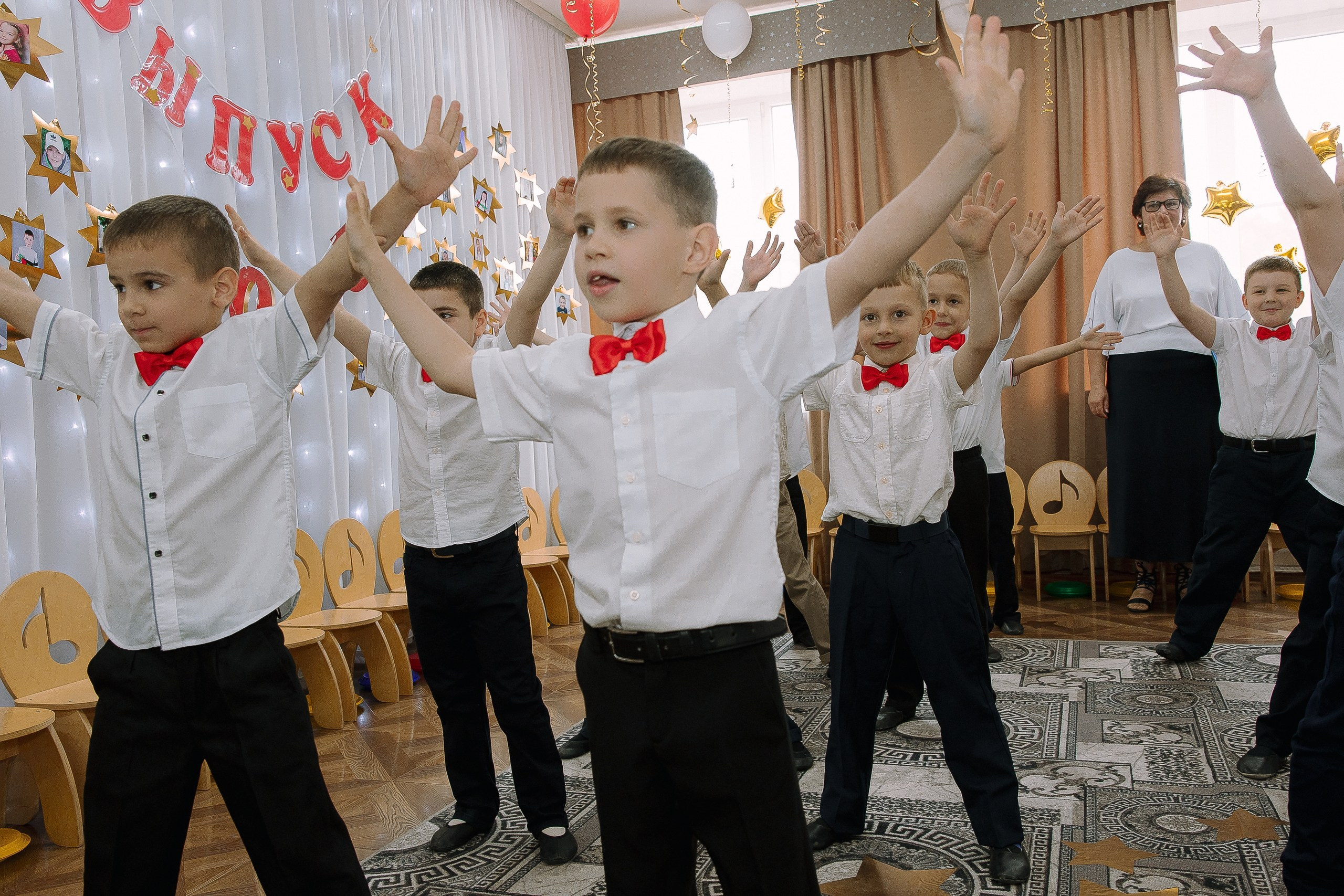 Выпускной в ДС 26. Выпускные альбомы Натальи Бутко: Новороссийск, Анапа, Геленджик