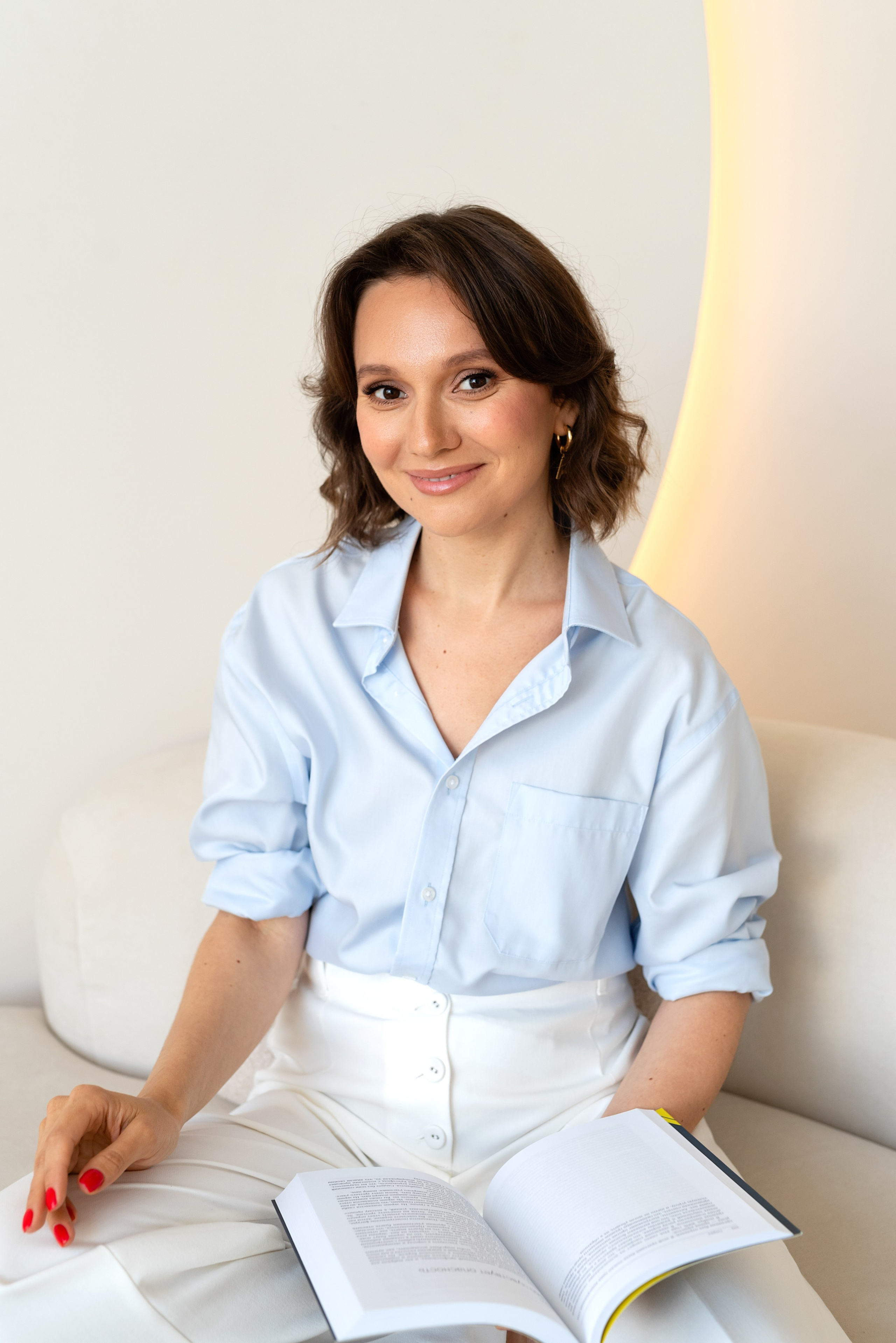 Brand съемка для телесно-ориентированного психолога, бизнес-тренера. Фотограф Москва Кристина Георгиева