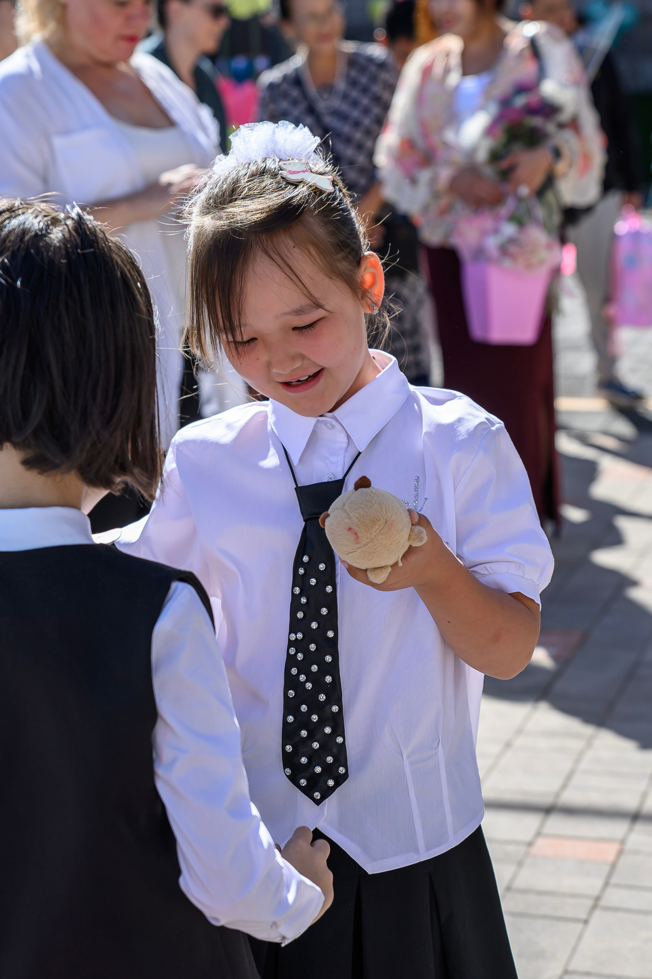 Фотосъемка мероприятия  1 Сентября в Abay International Shool. Фотограф в Алматы Егор Поленов