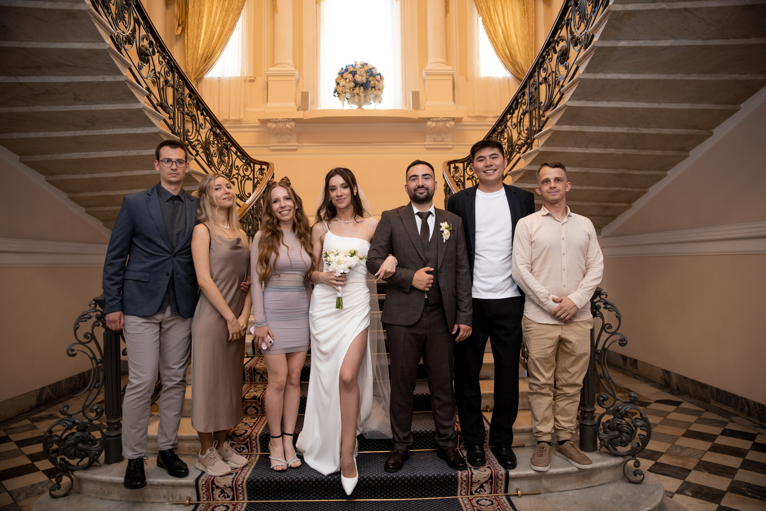 Анна и Александр / Прогулка + ЗАГС. Свадебный и семейный фотограф в Москве Диана Левченко