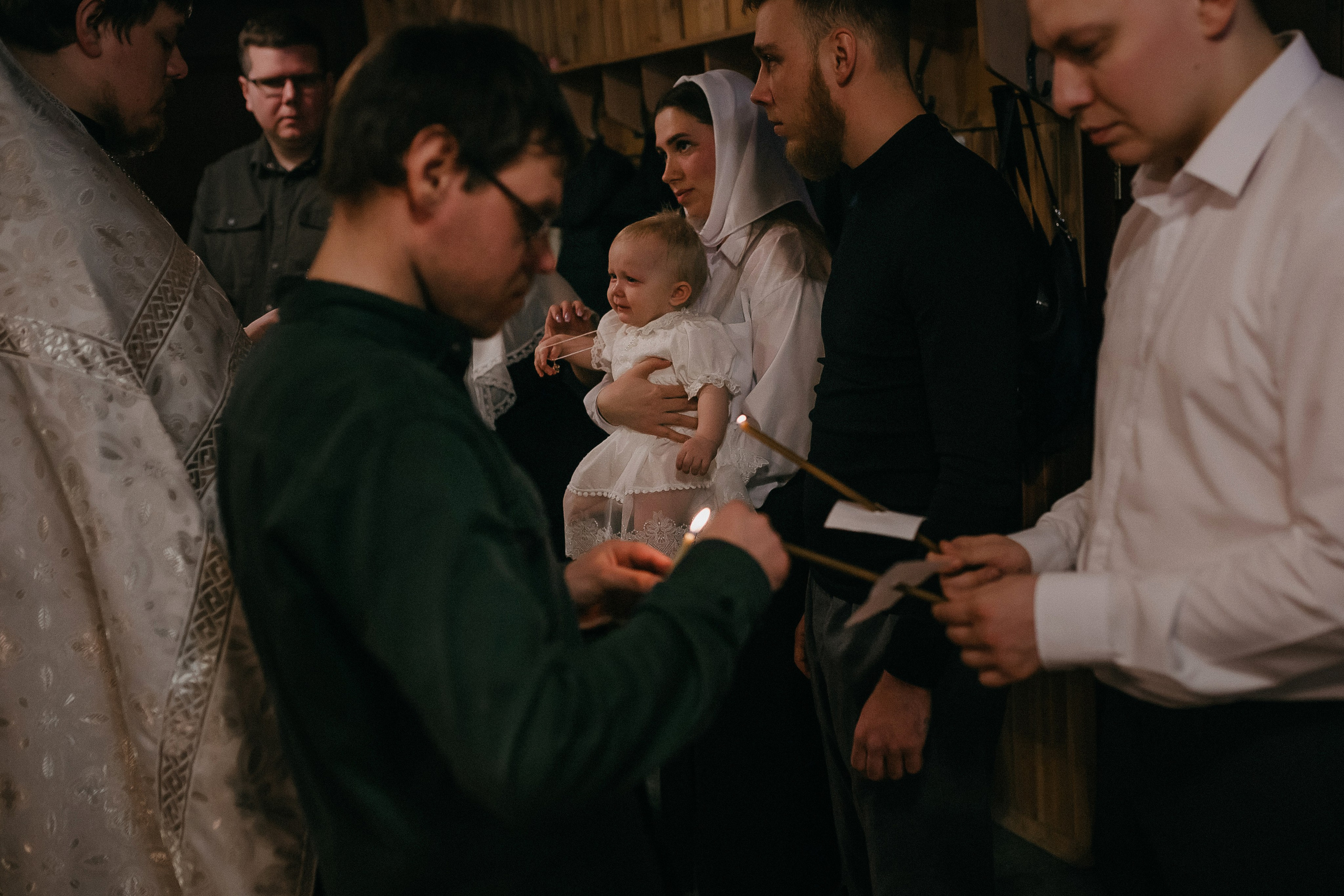 Крещение Виктории. Храм Симеона Верхотурского п.Барсово. Семейный фотограф в Сургуте