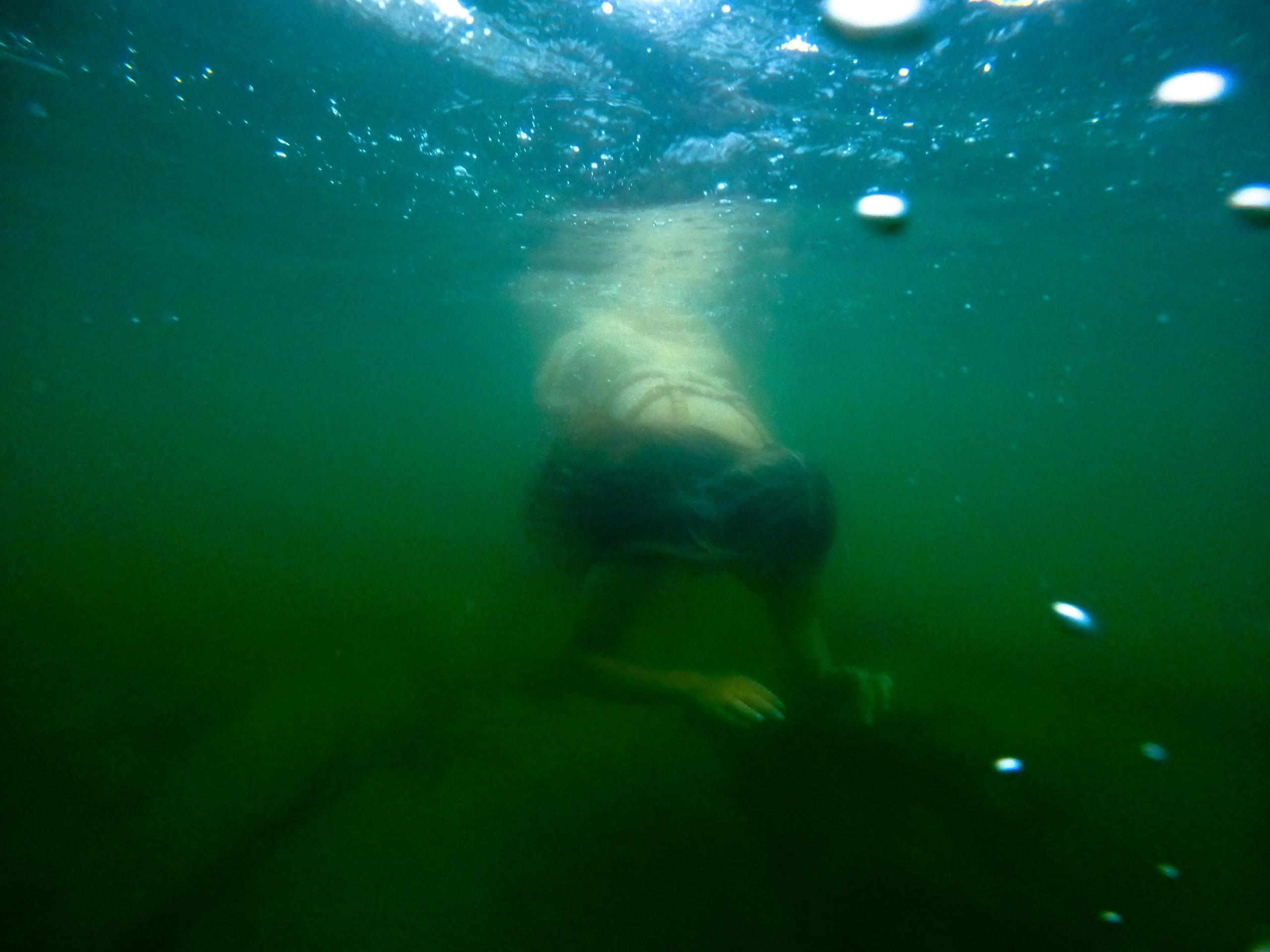 Вода и Оля. Фотограф Коробова Екатерина