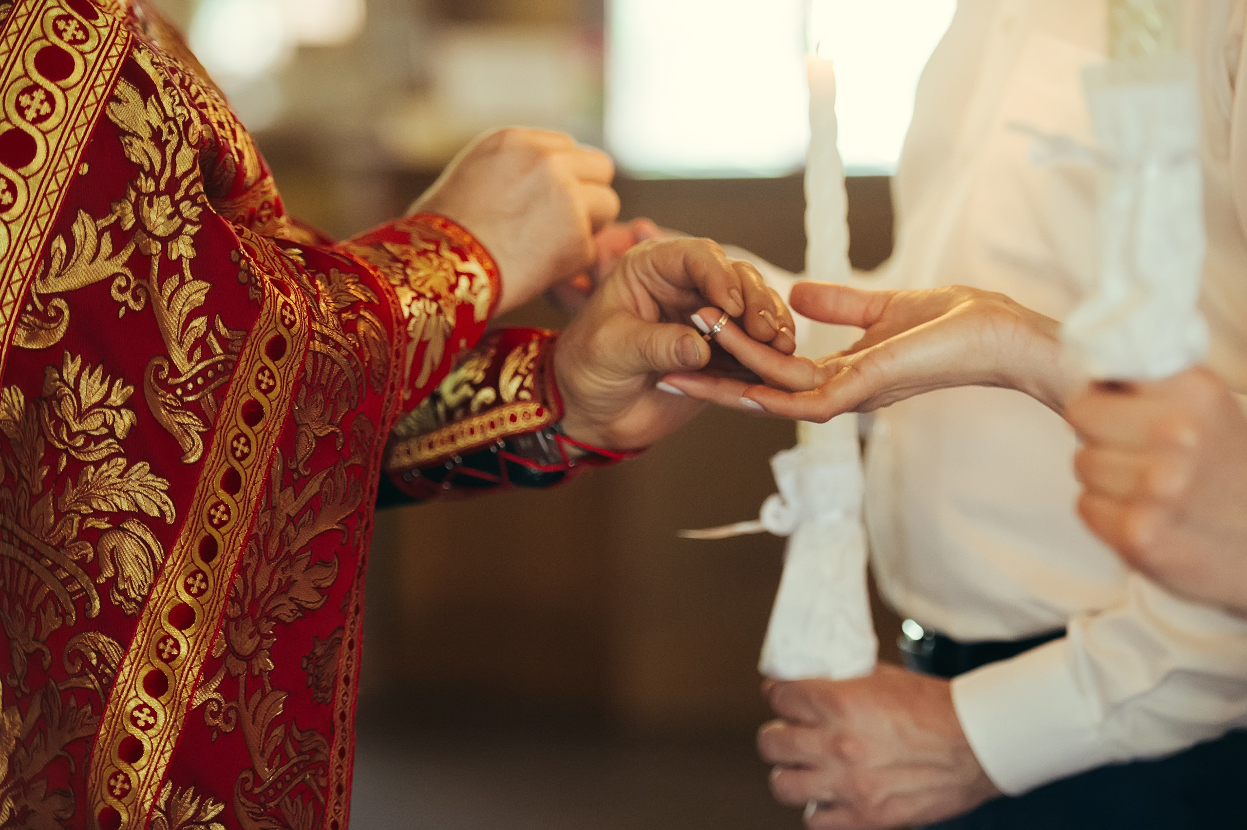 Екатерина и Александр. Венчание, Москва. Семейный фотограф Анна Дубовская