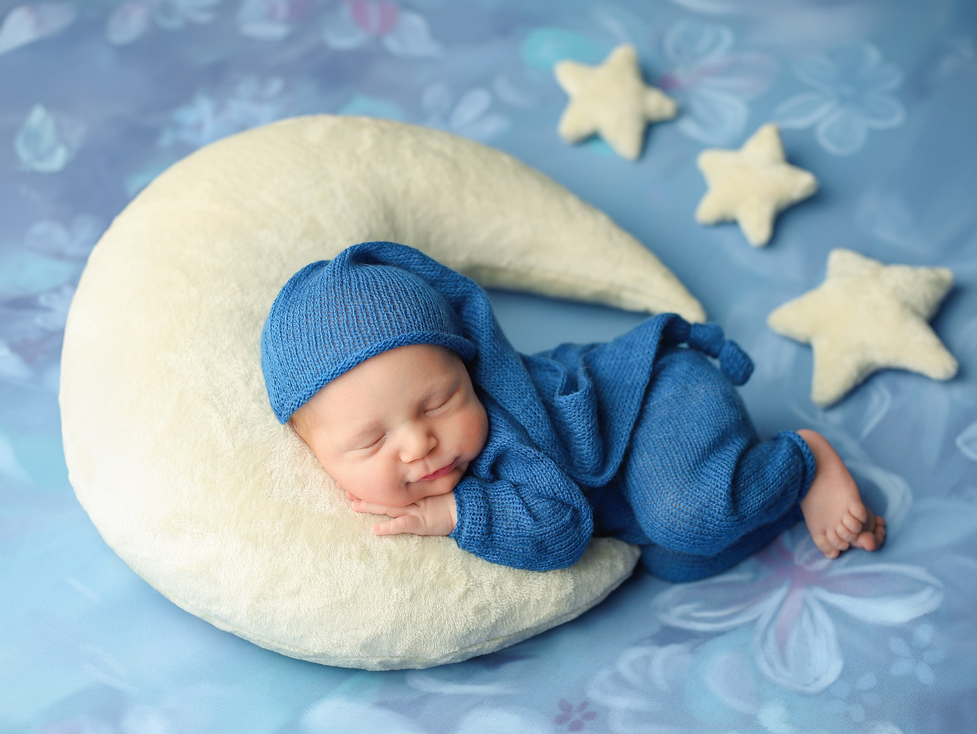 Newborn. Фотограф новорождённых в Казани Нейля Гильмутдинова ньюборн