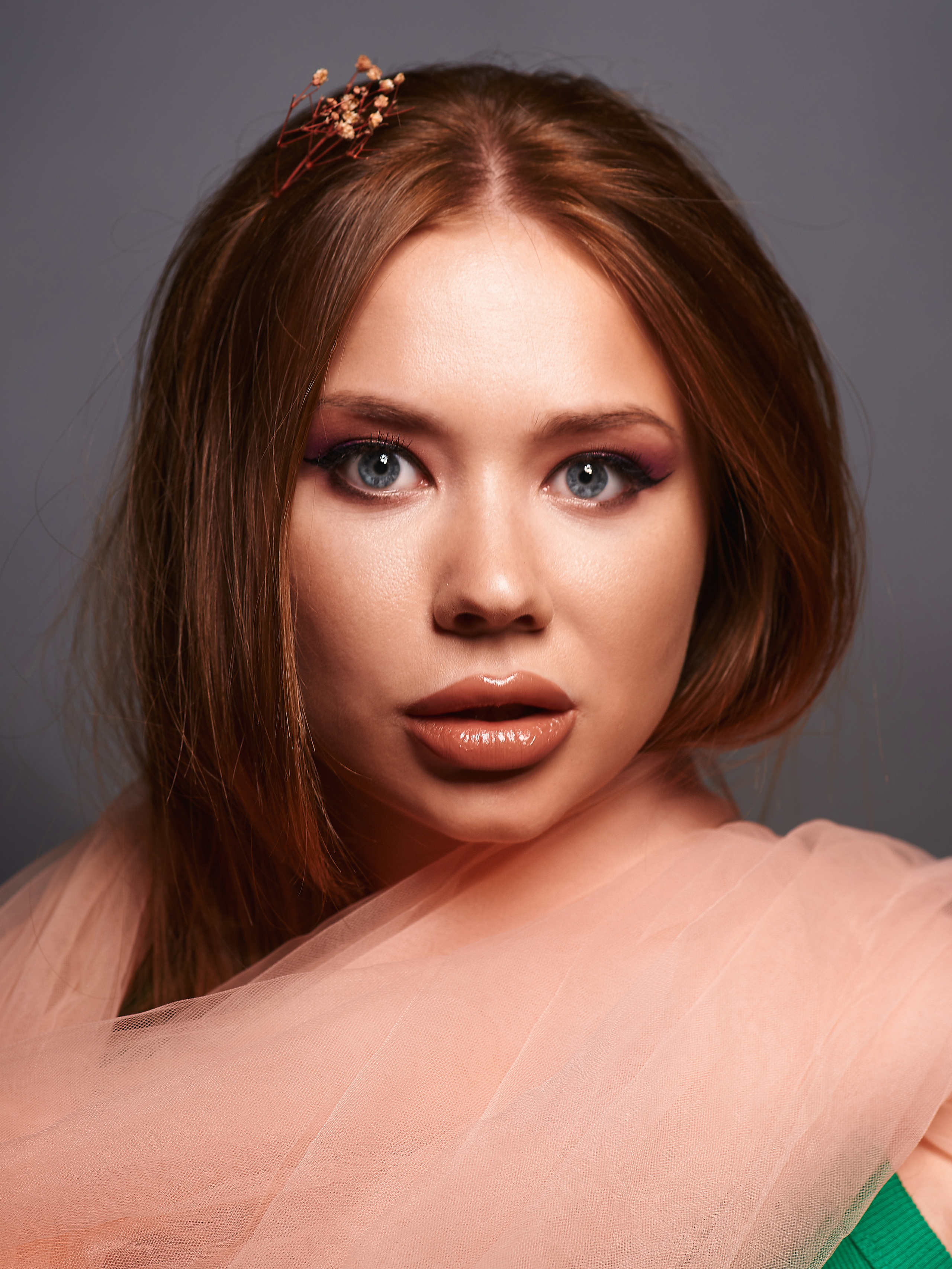 Бьюти-съёмка с Ольгой. Фотограф в Москве Михаил Елизарьев