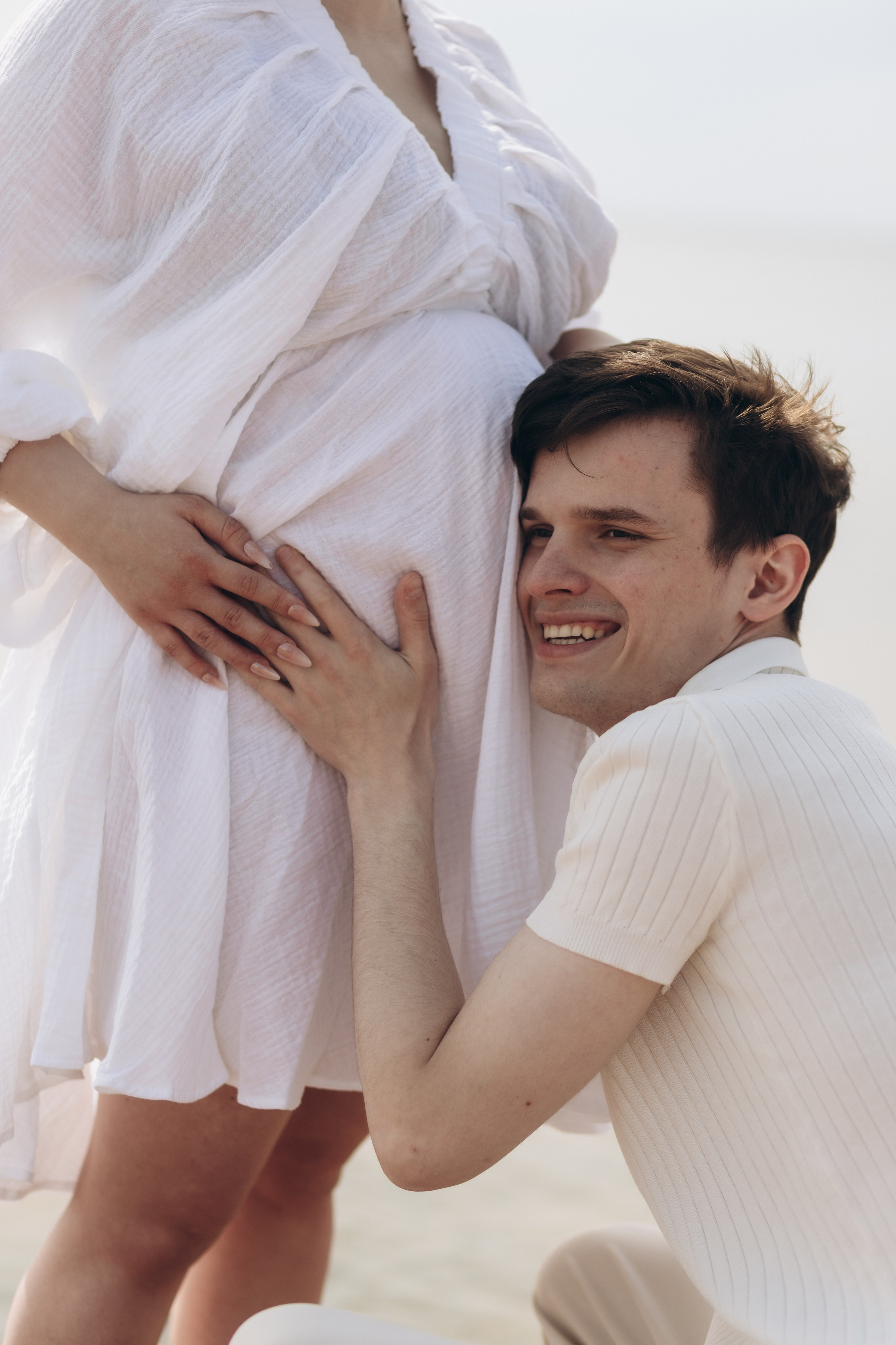 Беременная фотосессия на заливе. Фотограф Артем Бросов в Санкт-Петербурге и Дубае