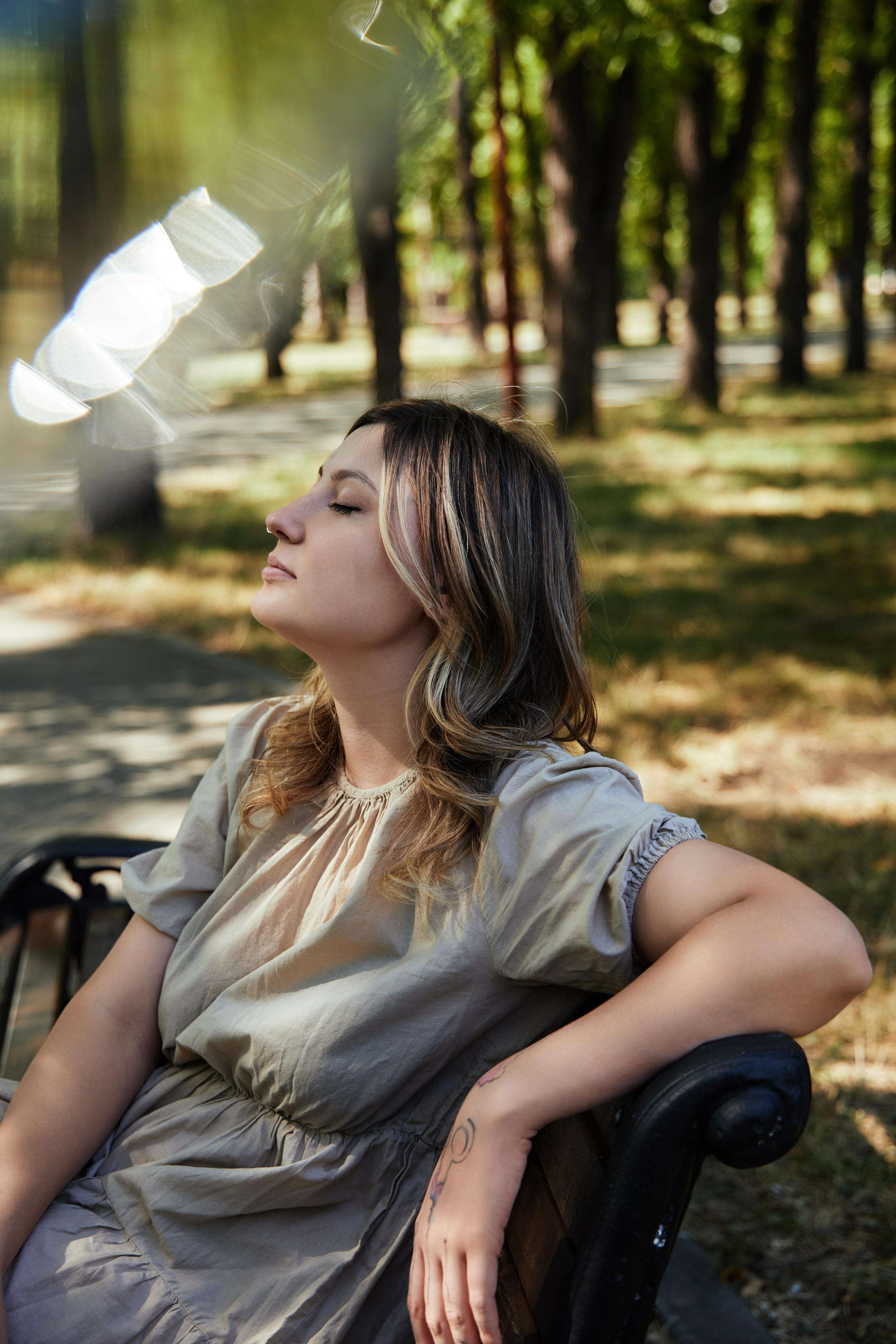 Настя в дендрарии. Репортажный фотограф Алёна Кантемирова