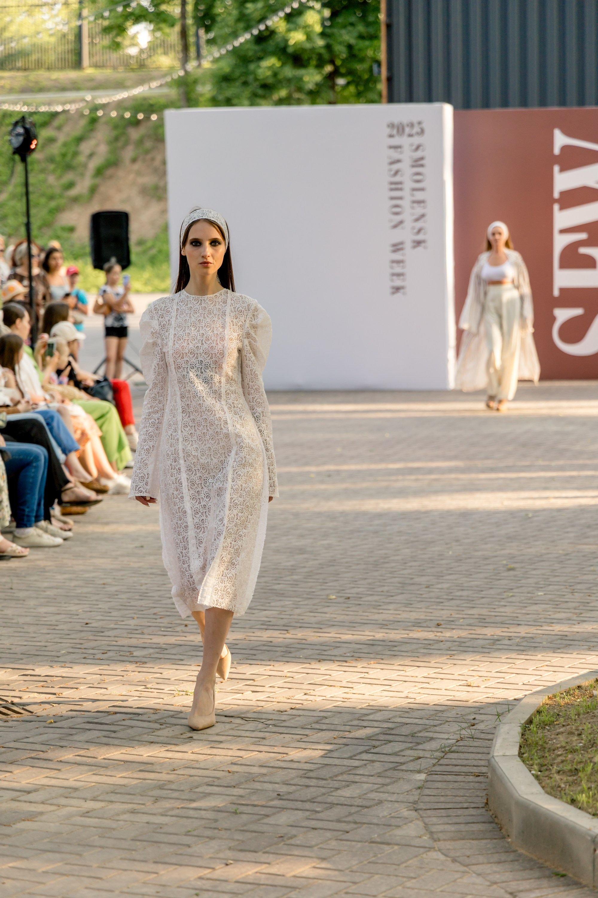 Smolensk Fashion Week 2025_показы_ДЕНЬ 1_ВЕЧЕРНИЙ ПОКАЗ_19:00. Главная