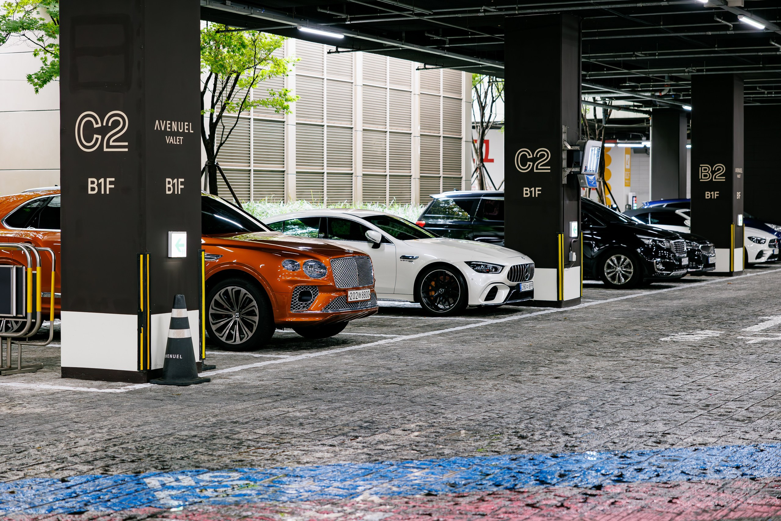 LEADS SEOUL. Репортажный фотограф Саша Матвеев