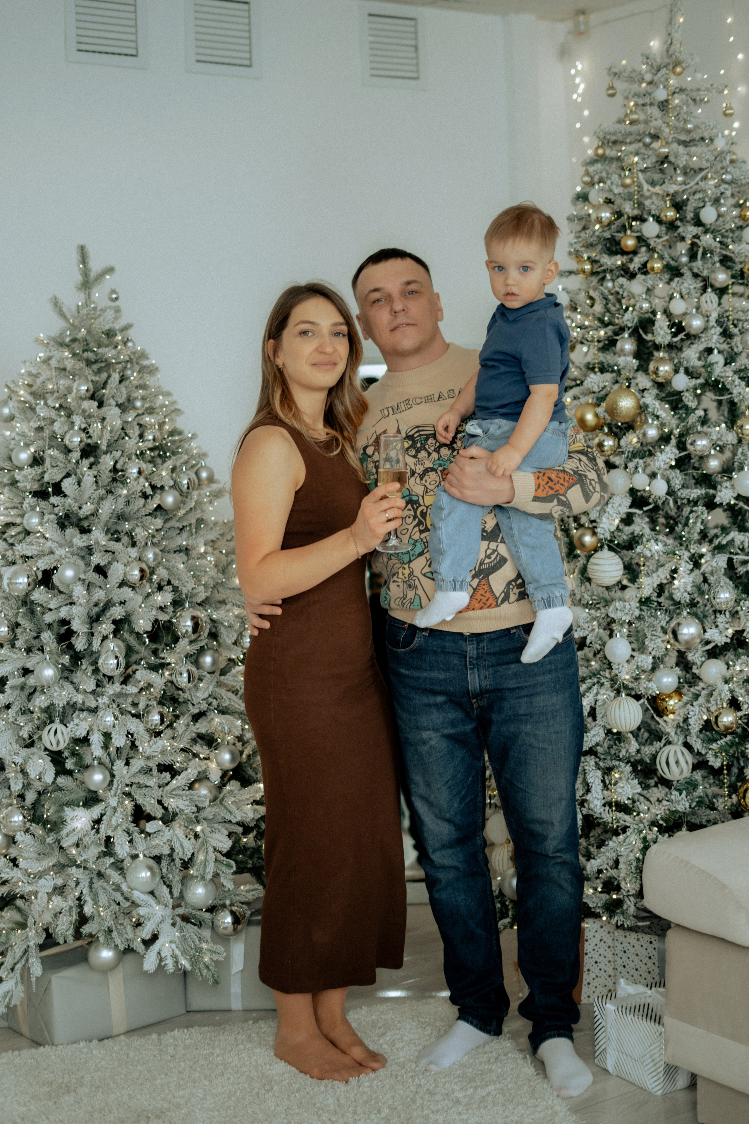 Студийная Новогодняя семейная съемка. Фотограф сахалин