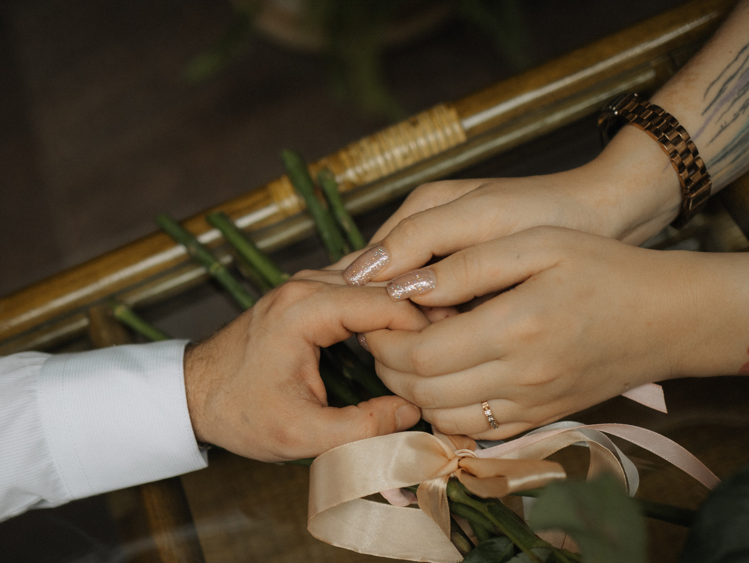 Свадебная прогулка летом у реки. Фотограф Углич и Ярославль Ольга Тятюшкина