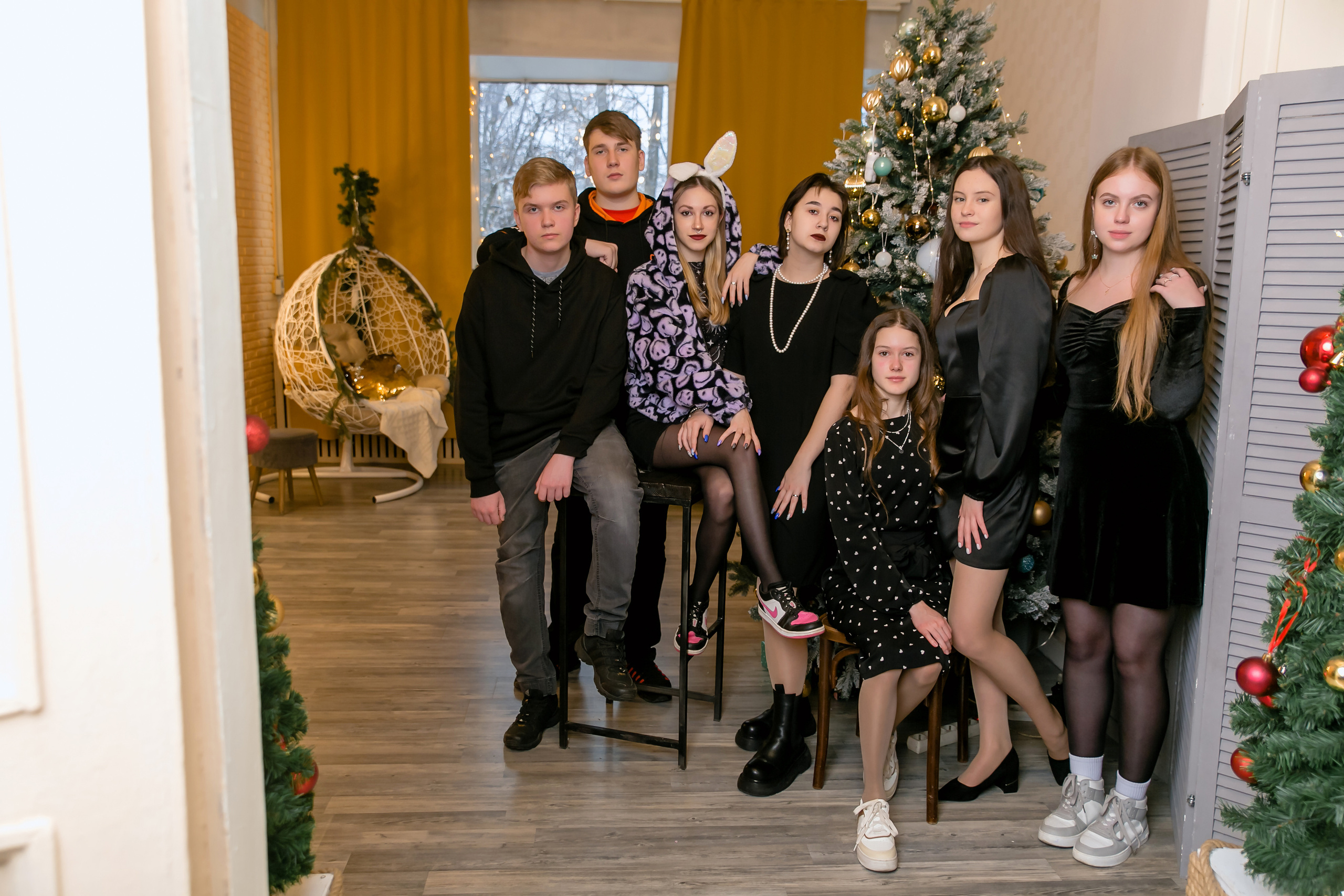 Фотосессия для альбома 9 класса. Школьный фотограф в Туле Светлана Привезенцева