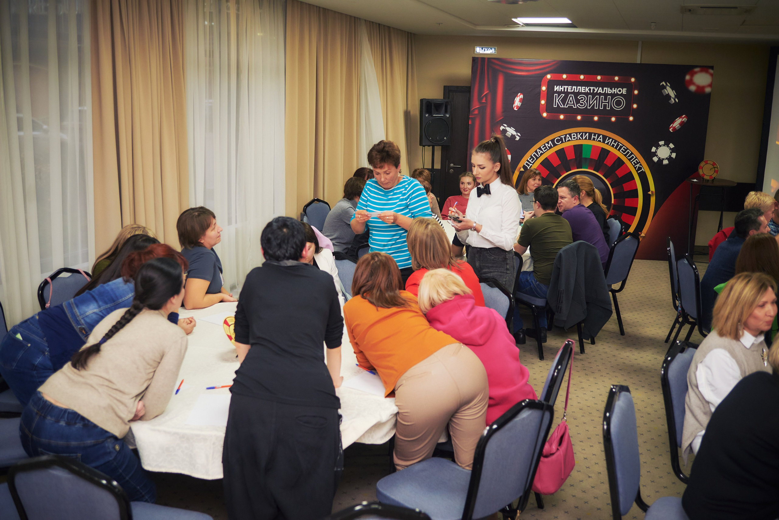 Интеллектуальное казино. Константин Кордонский | Интерьерный и food-фотограф в Кисловодске и КМВ