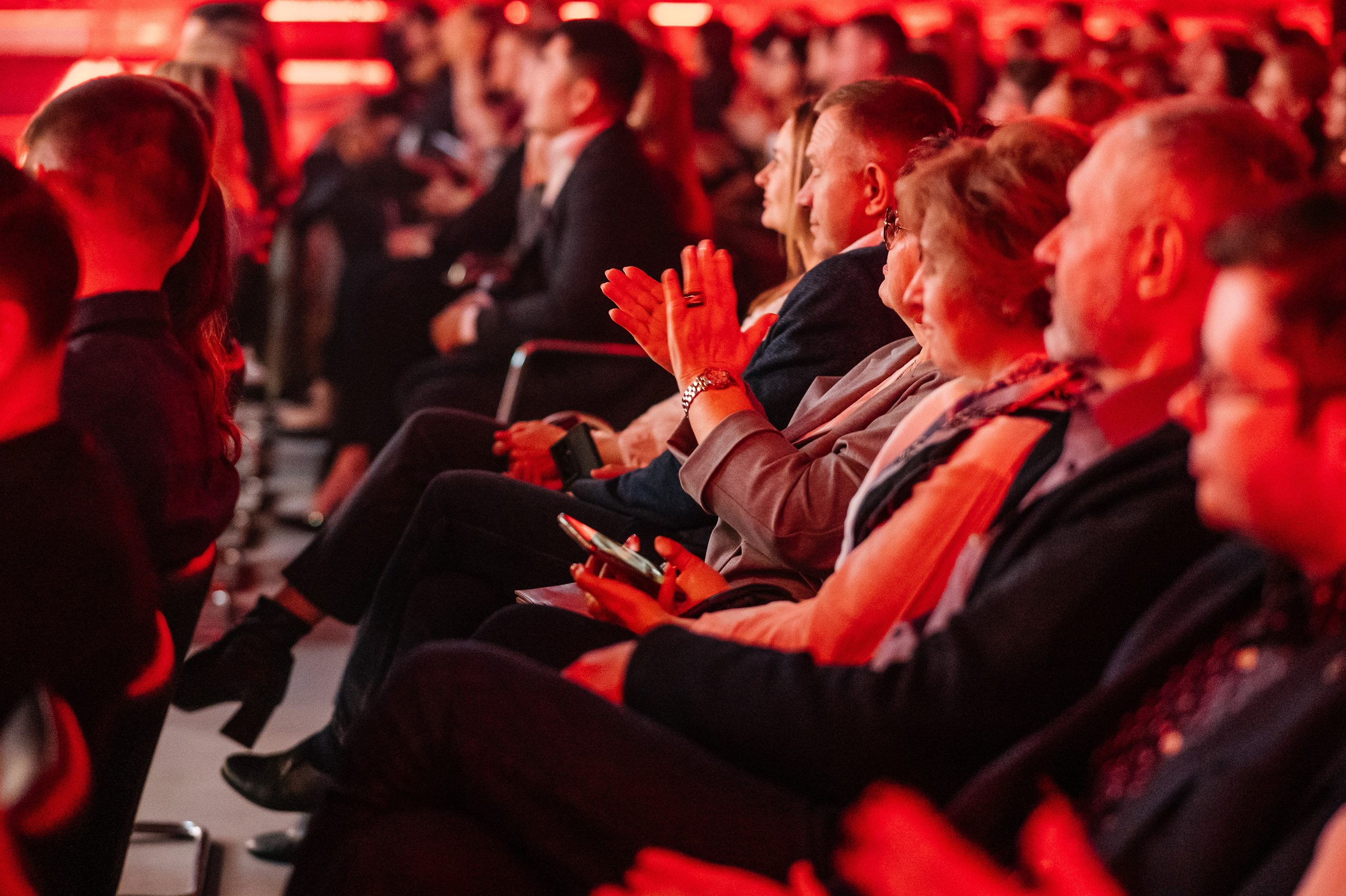 ТВОРЧЕСКИЙ ВЕЧЕР С ИГОРЕМ ВЕРНИКОМ В АЛЬФА-КЛУБЕ. Свадебный и репортажный фотограф в Ростове-на-Дону Павел Кислов