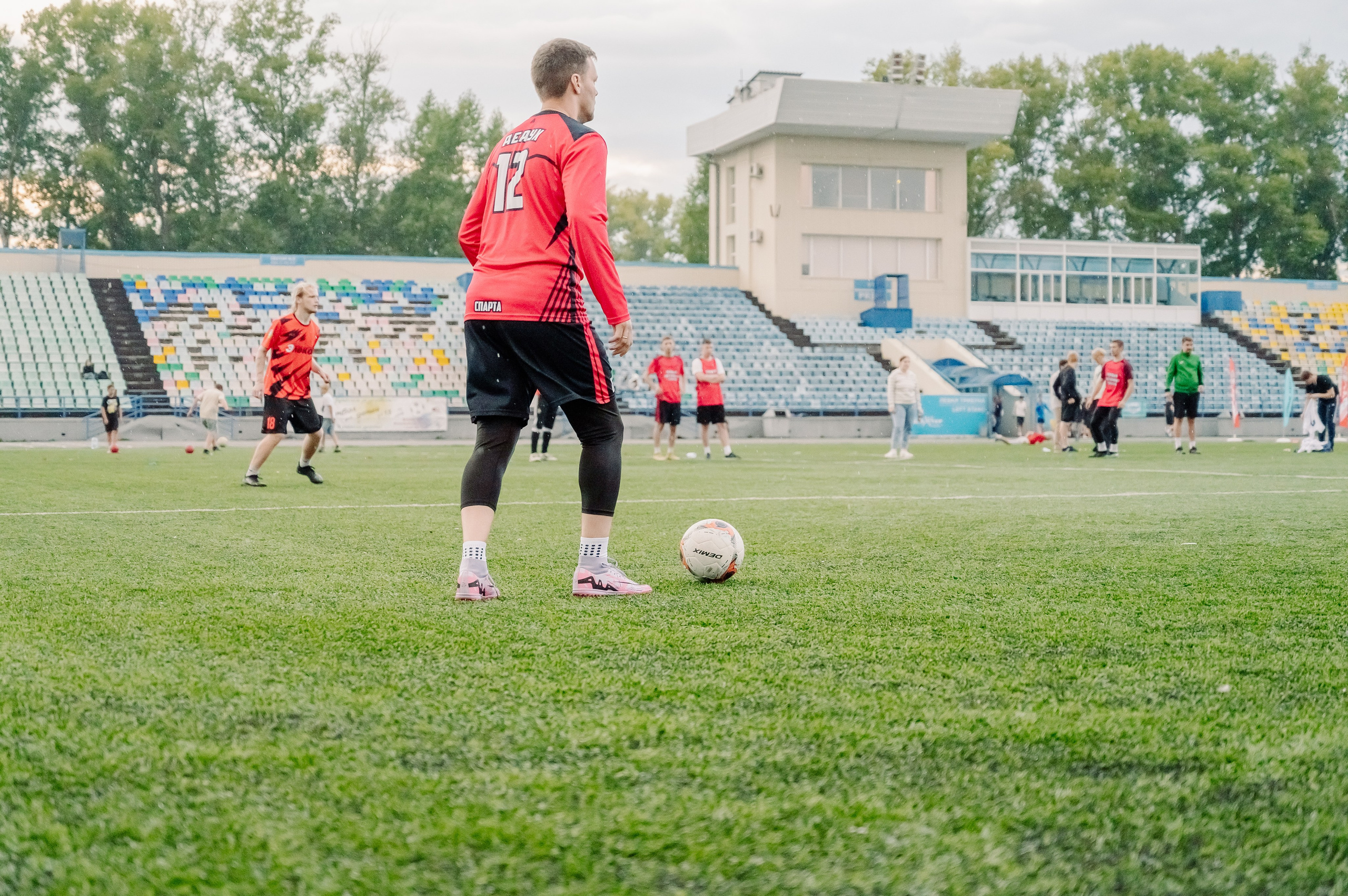 Футбол в Шахтёре 08.2025. Детский фотограф, семейный фотограф и репортажи в Кемерово