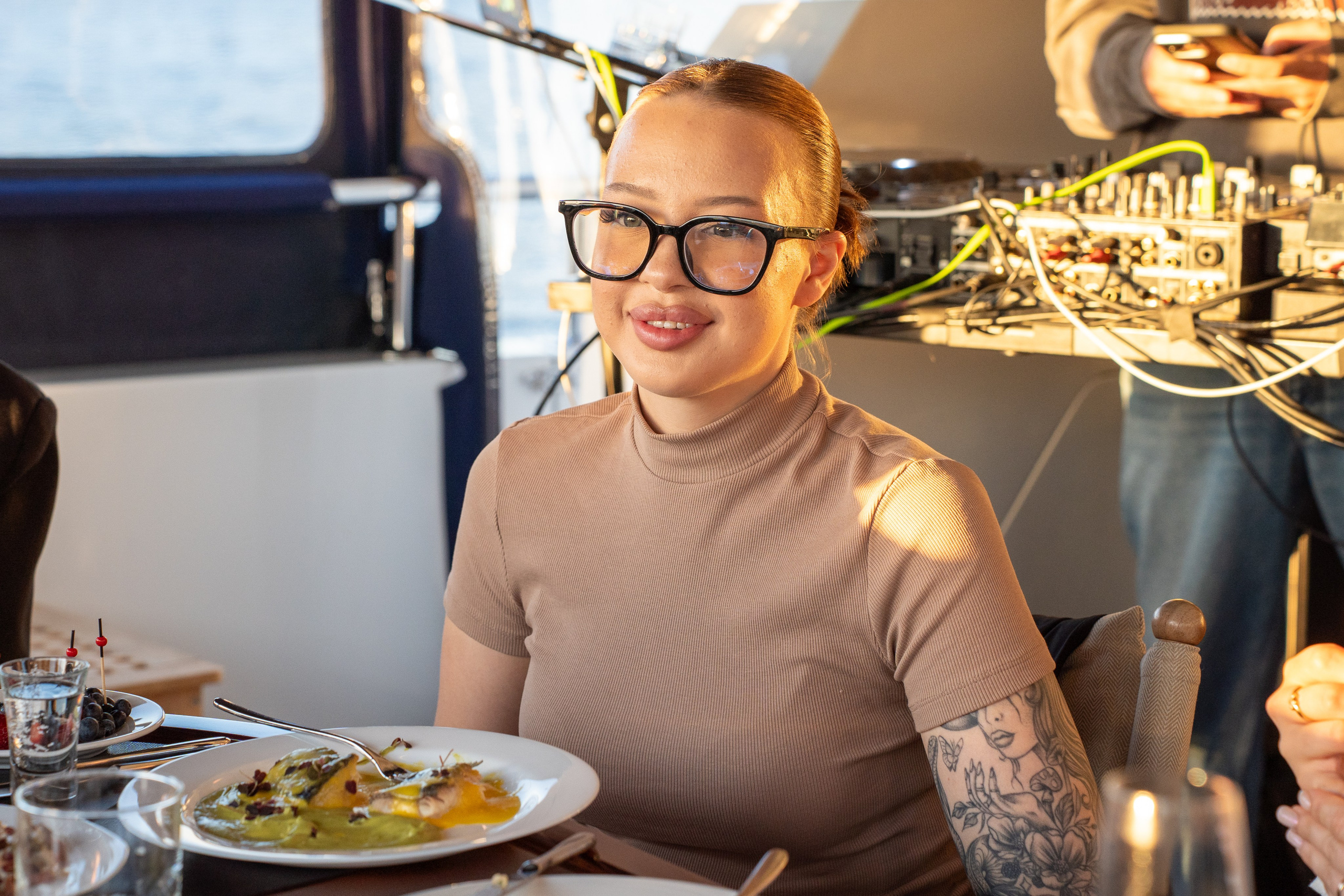 Яхта Парус. ОЧЕНЬ ПЛОХОЙ ФОТОГРАФ