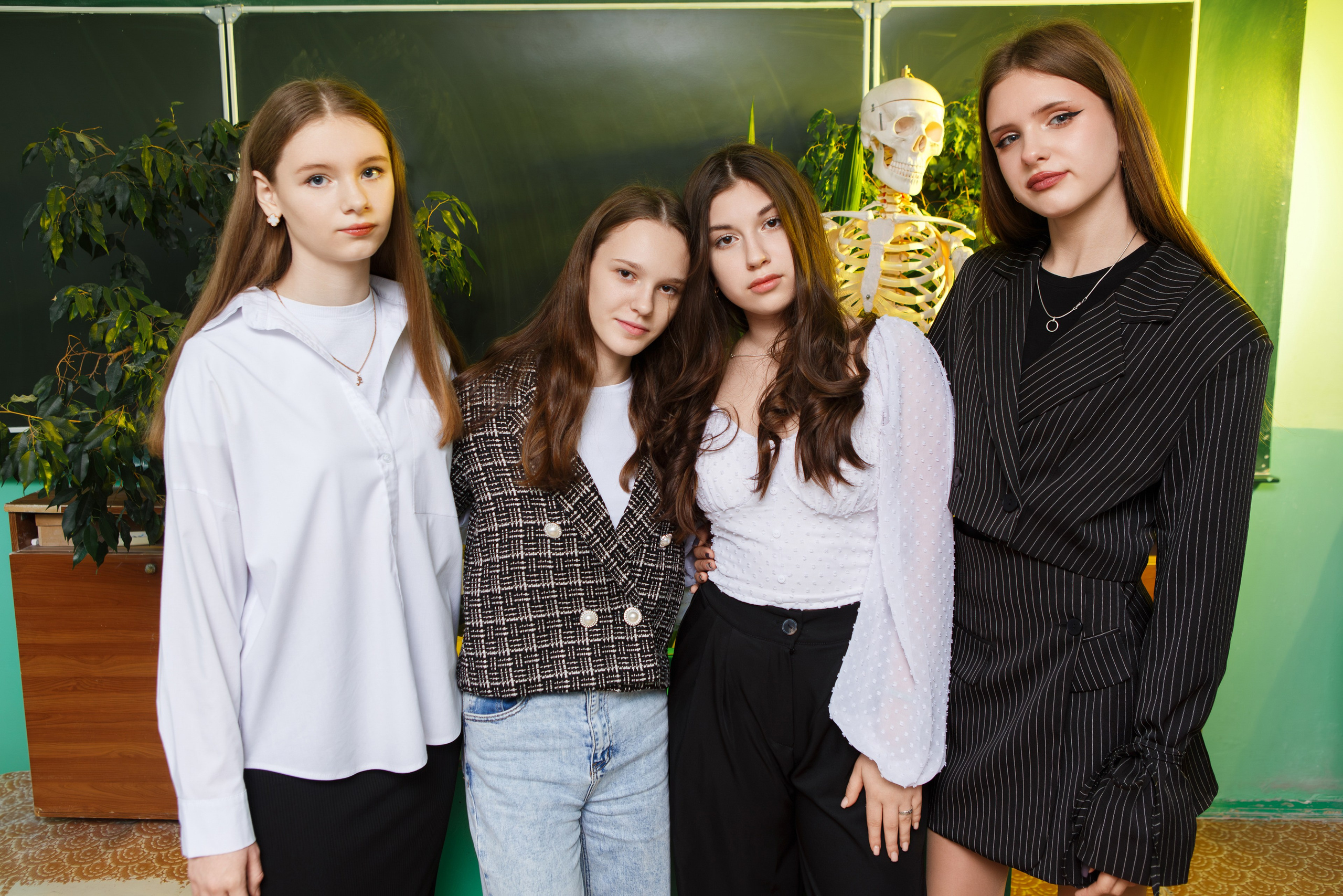 Групповая Фотосессия в Классе для Учеников 9 Классов | Твой Альбом Мценск. ТВОЙ АЛЬБОМ / ТВОИ ПРАВИЛА