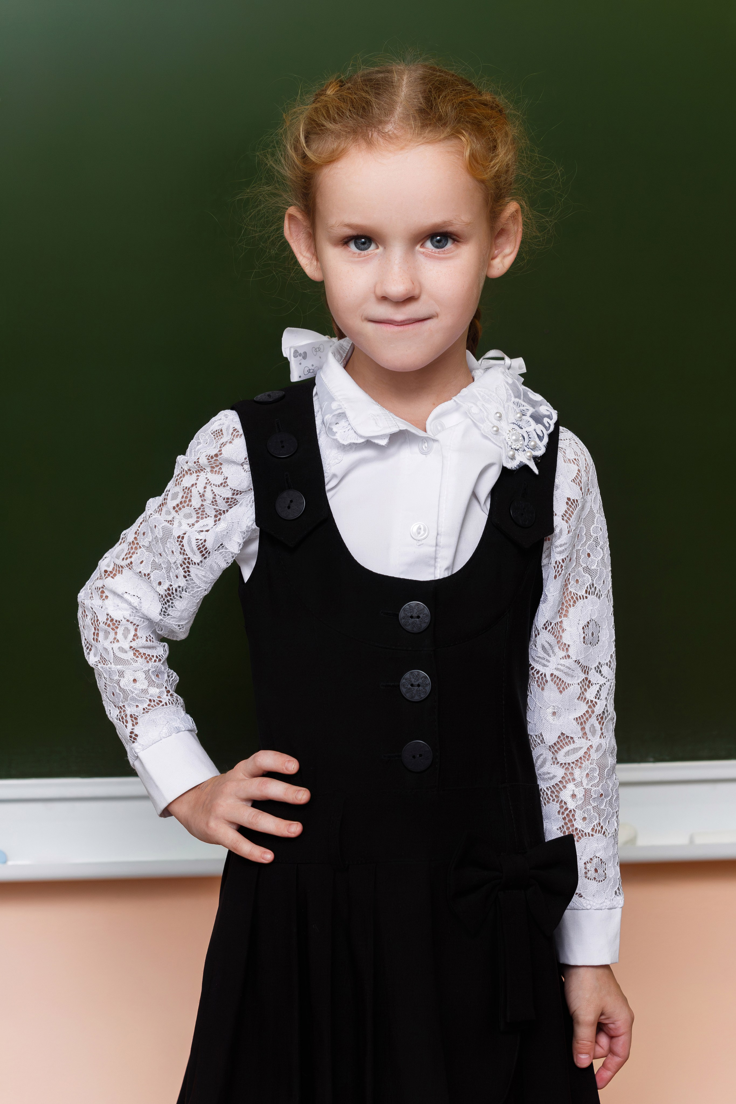 СЪЕМКА ПОРТРЕТОВ ПЕРВОКЛАССНИКОВ В КЛАССЕ. ТВОЙ АЛЬБОМ / ТВОИ ПРАВИЛА