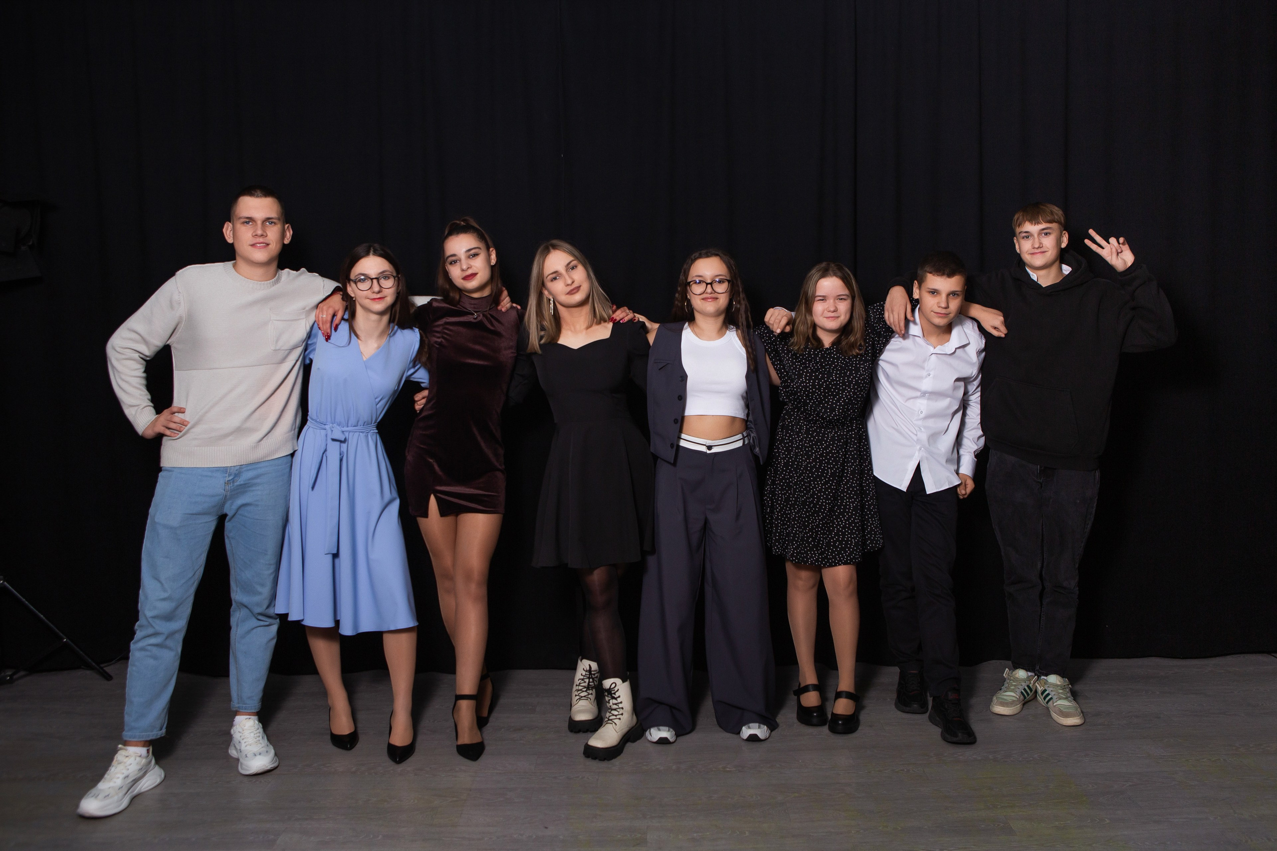 ФОТОСЕССИЯ ДЛЯ 9 КЛАССА В СТУДИИ. ТВОЙ АЛЬБОМ / ТВОИ ПРАВИЛА