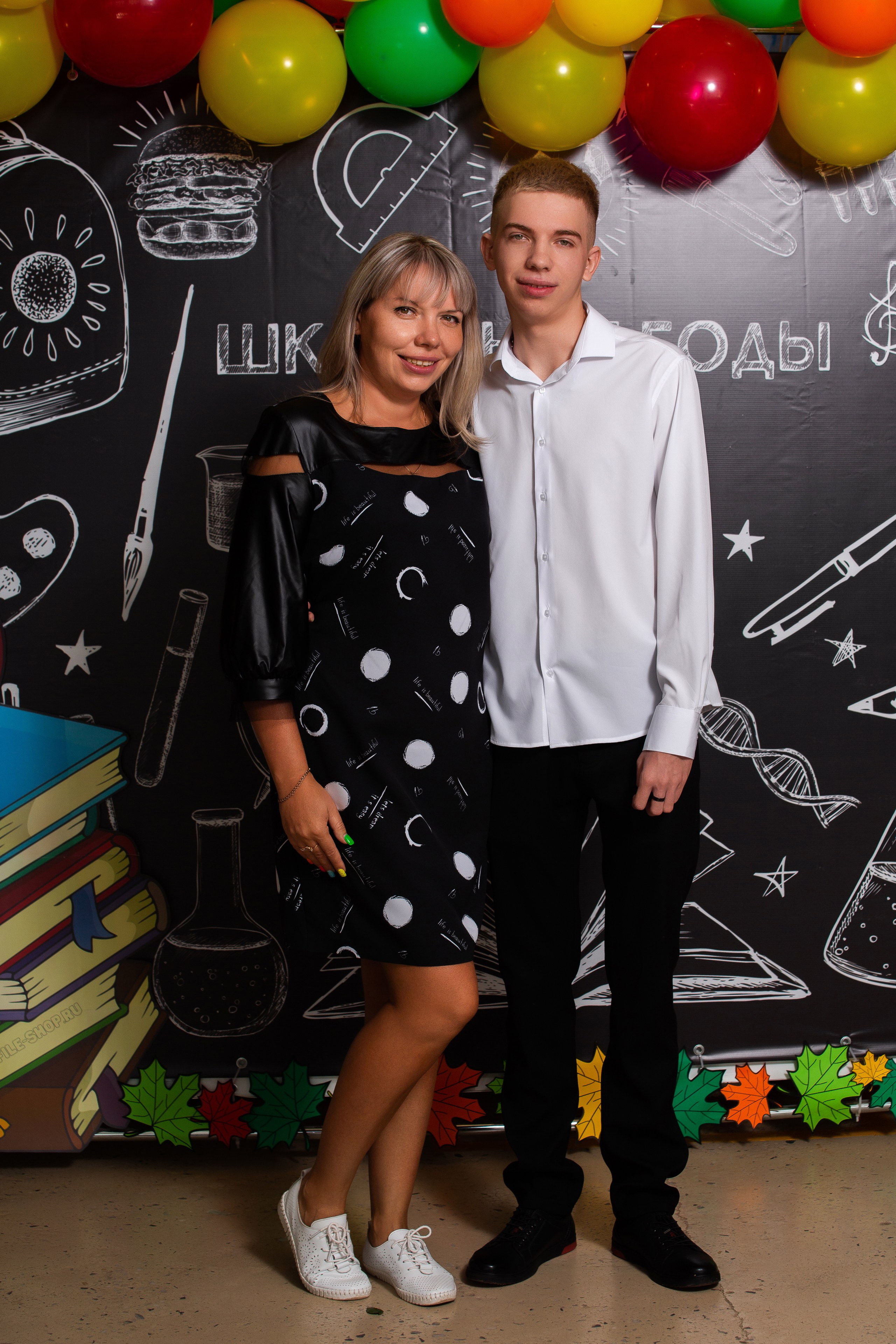 1 сентября 9 школа (фотосессия с родителями). ТВОЙ АЛЬБОМ / ТВОИ ПРАВИЛА