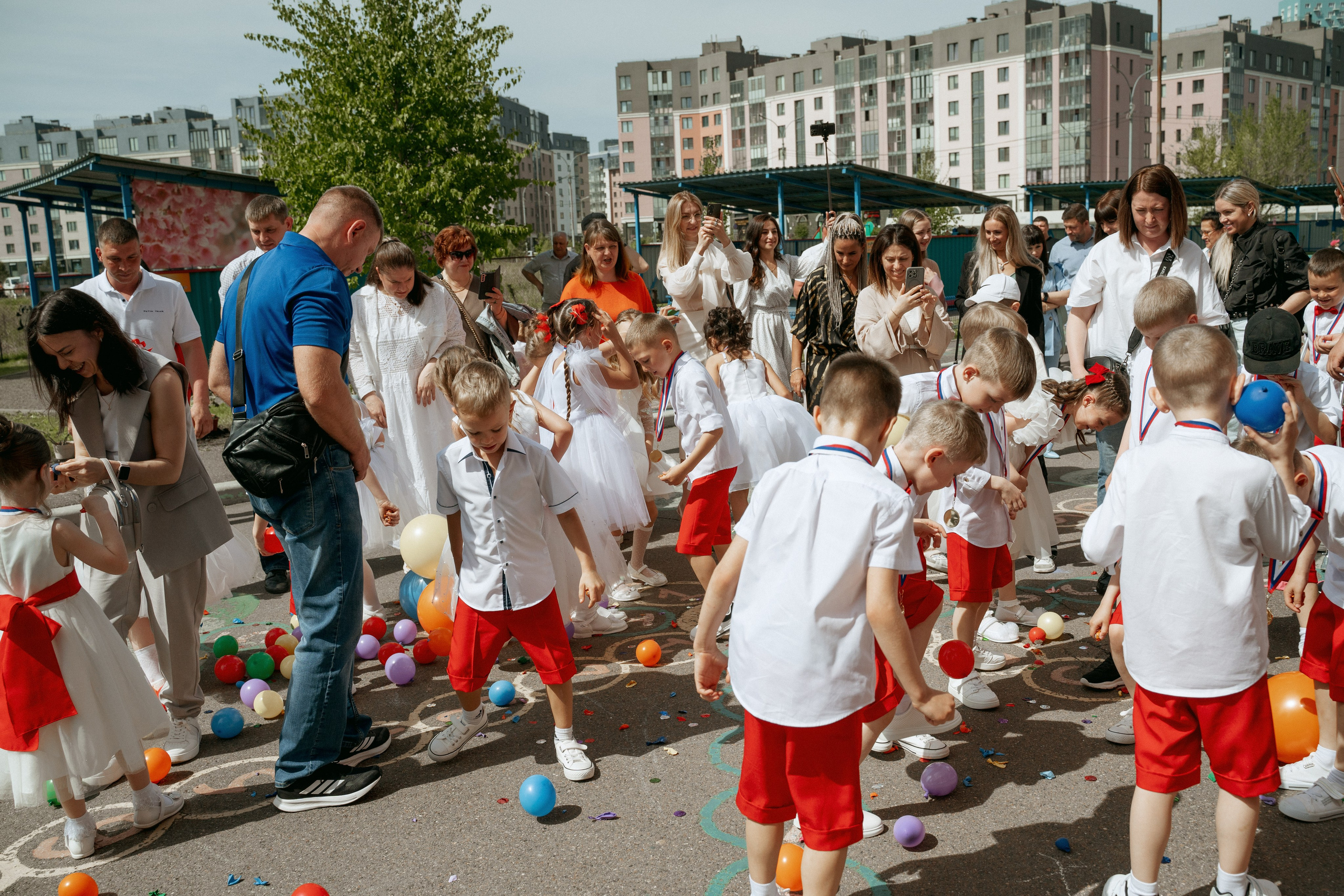 Репортаж с выпускного. Пример 3. Фотограф Ким Наталья в Красноярске