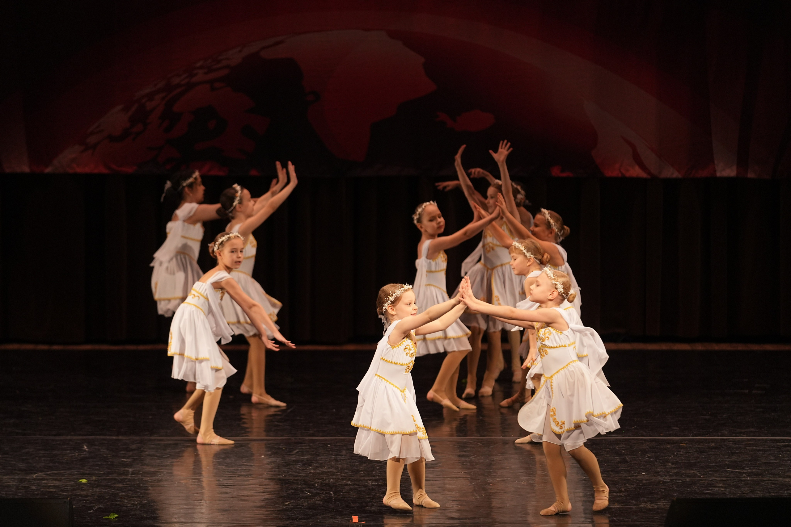 7 декабря, блок 2, г. Москва. Золотое яблочко