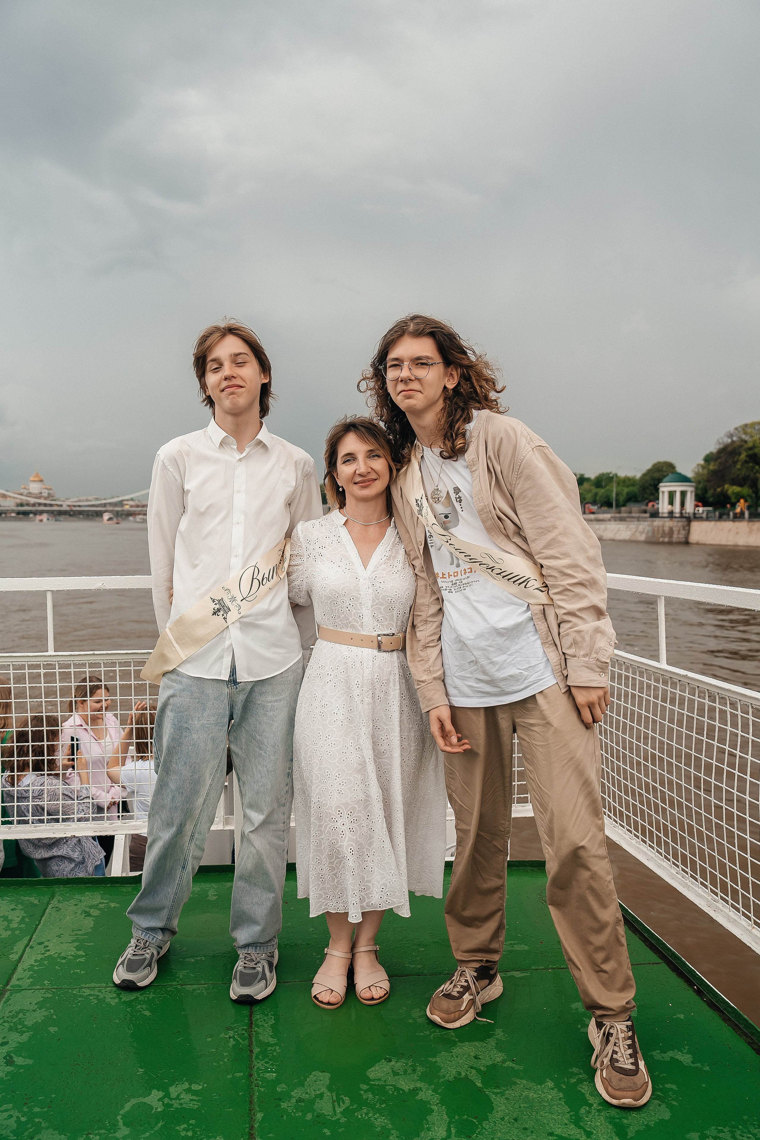 Теплоход 9 класс. Lokos.pro Ник Соколов Фото и Видео Москва/Ростов-на-Дону