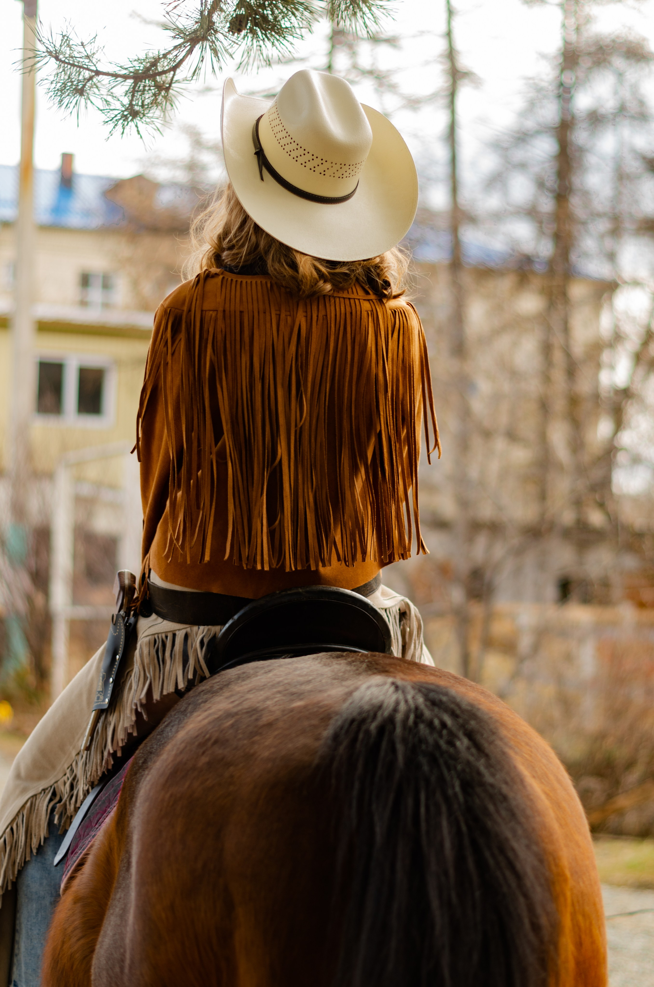 Ковбойская девчонка. Фотограф Марина Доглядная Челябинск фотосессии с лошадьми, мотоциклами