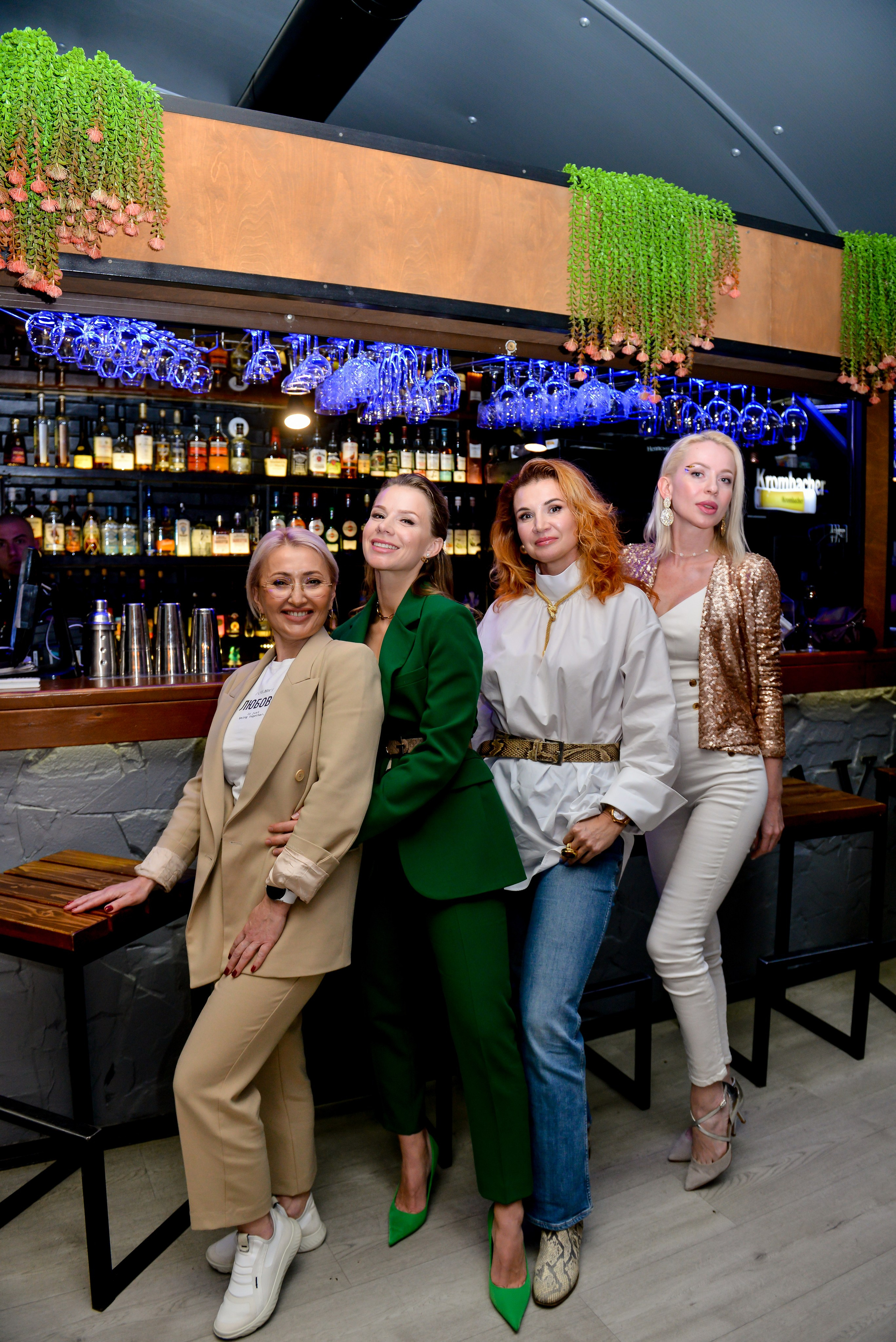 Дни рождения и корпоративы. Свадебный фотограф в Крыму