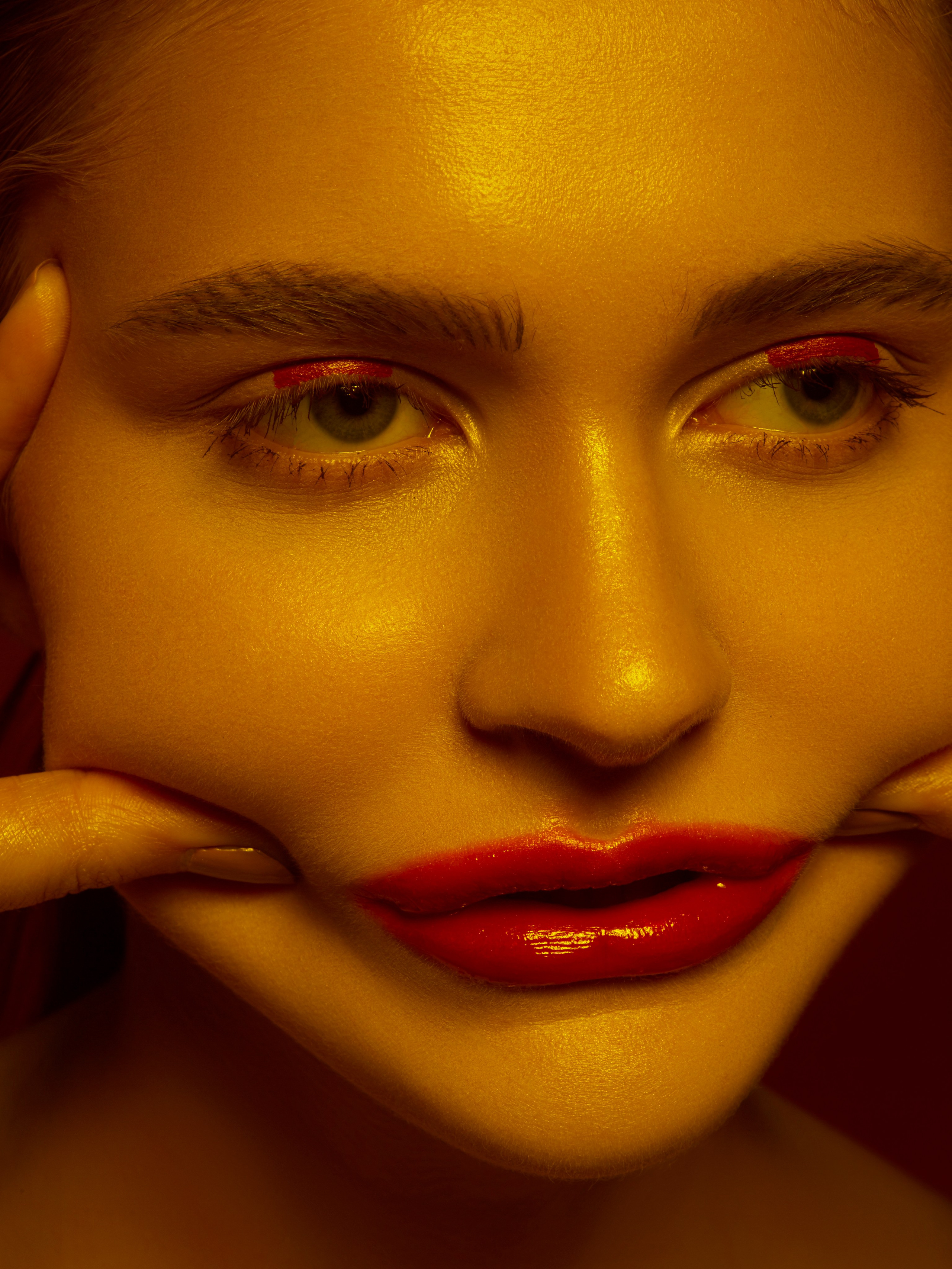 TOTAL RED. Профессиональный фотограф Федотова Арина