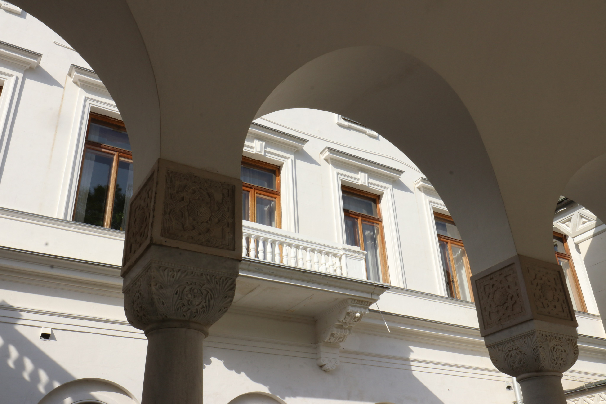 Крым. ЮБК (Севастополь, Кастрополь, Ялта). Май 2023. Путешественник-фотограф из Санкт-Петербурга Татьяна Свистулина