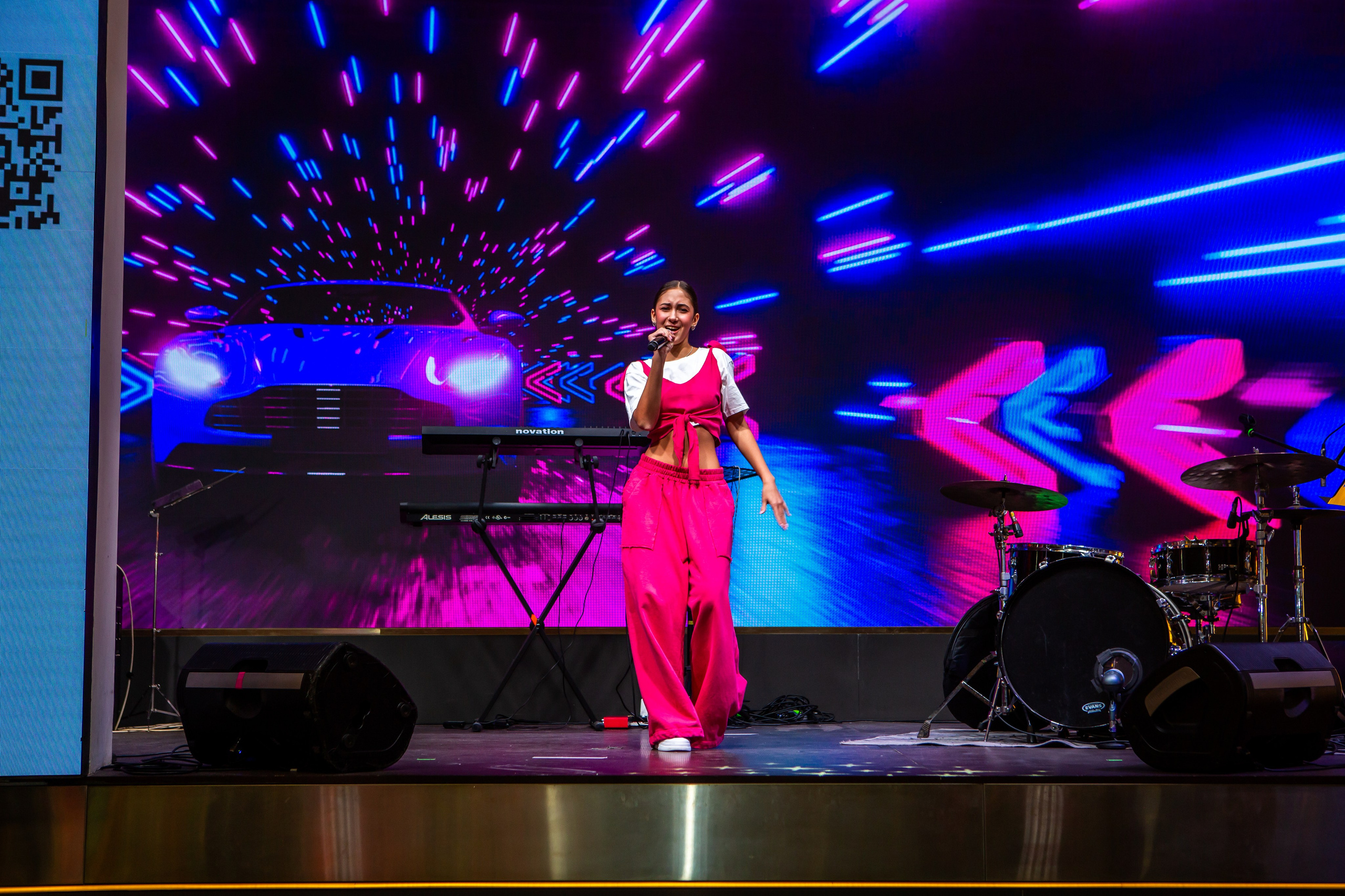 Показ-концерт детского модельного агентства SAYMYNAME. Репортажный, семейный, свадебный, портретный фотограф