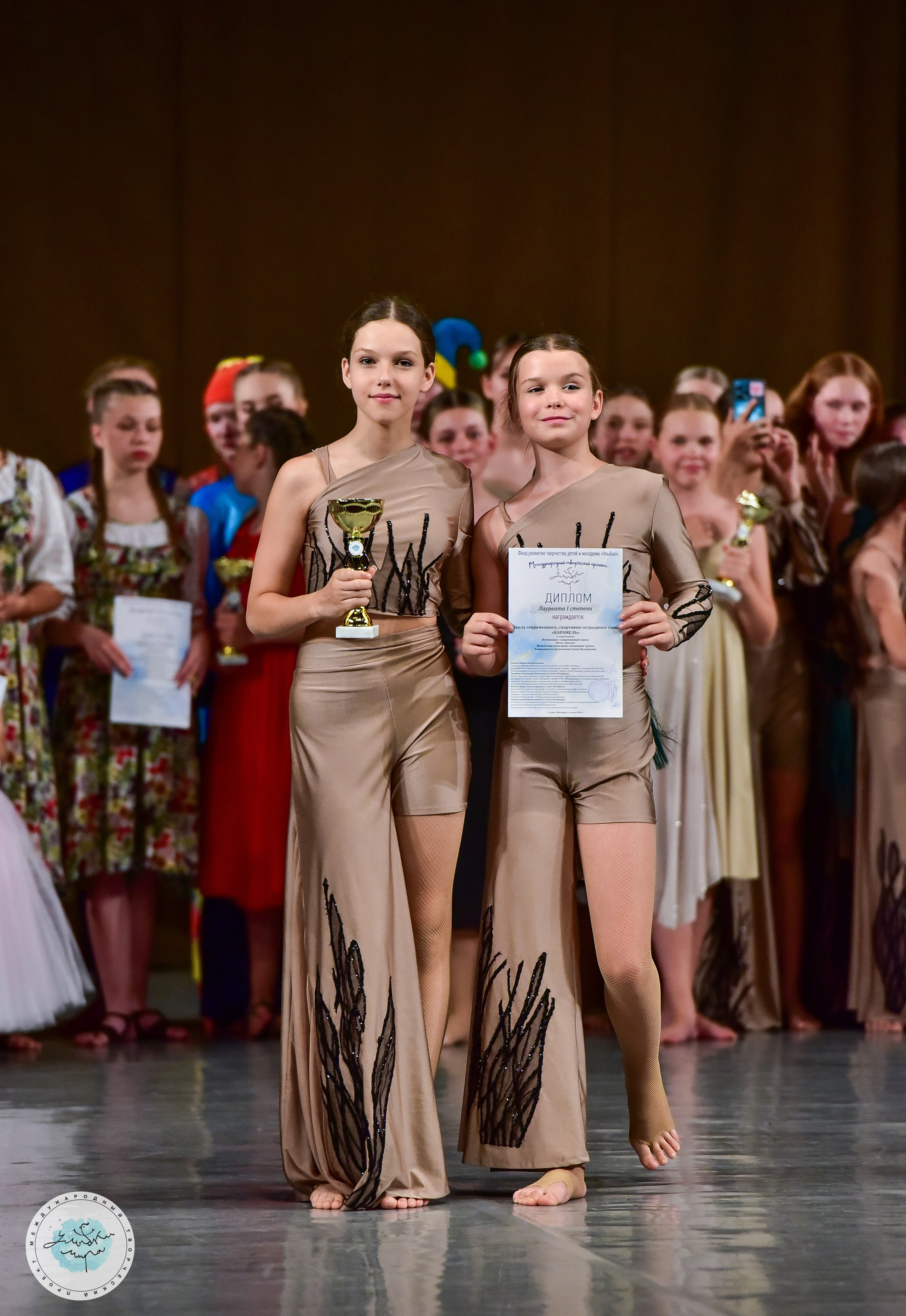 04.07.2024 Финал Международного творческого проекта «Улыбки Мира» г. СПБ. Медиастудия Фото Концепт