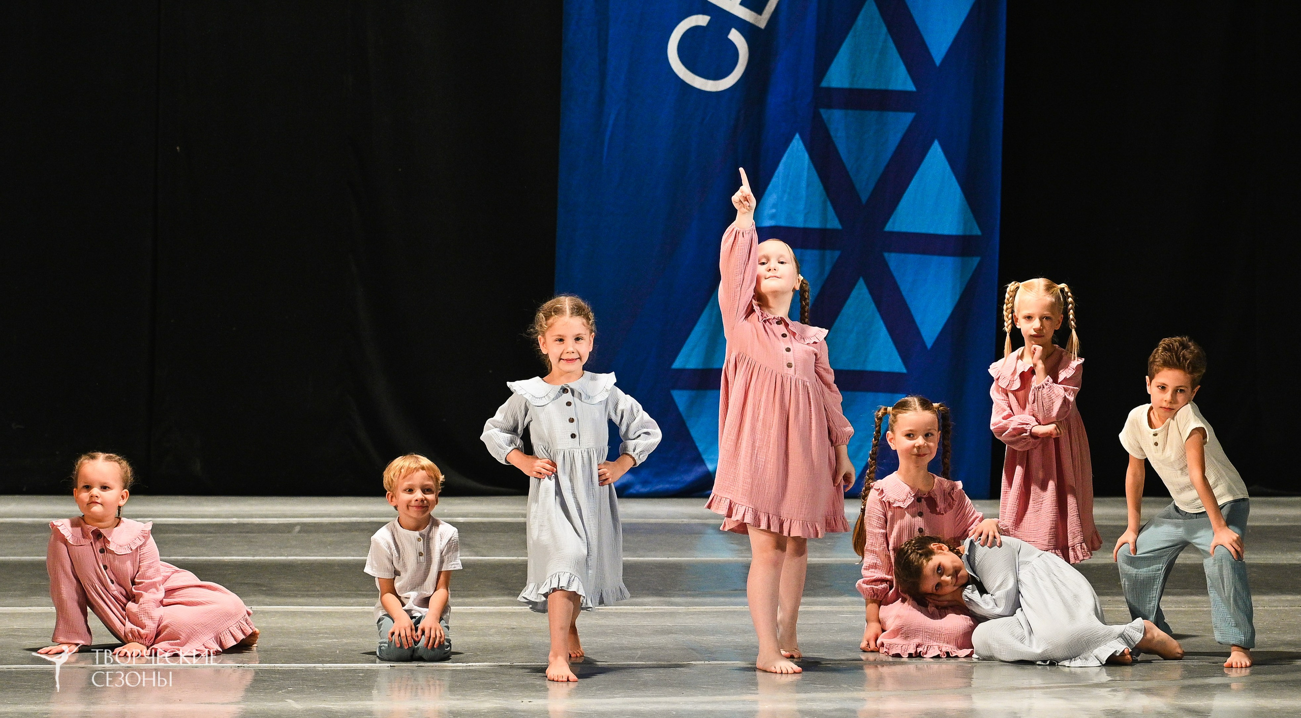 22.11.2025 IV Всероссийский хореографический фестиваль «Россия танцует на Волге». Медиастудия Фото Концепт