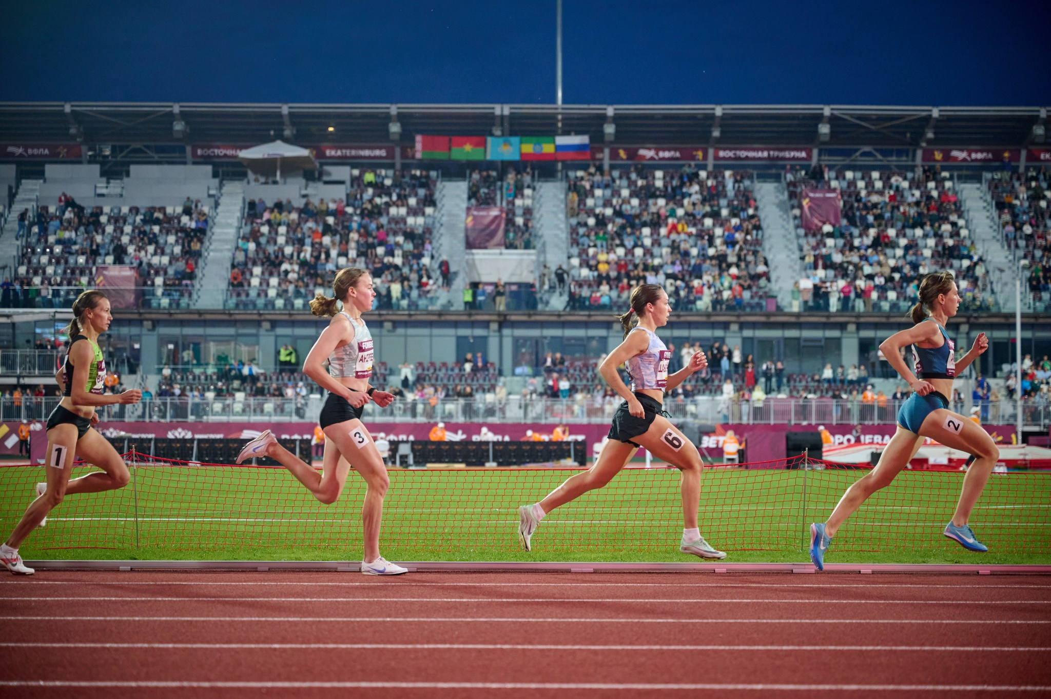 Королева спорта 2024–2025гг. Мезенцев Евгений фотограф