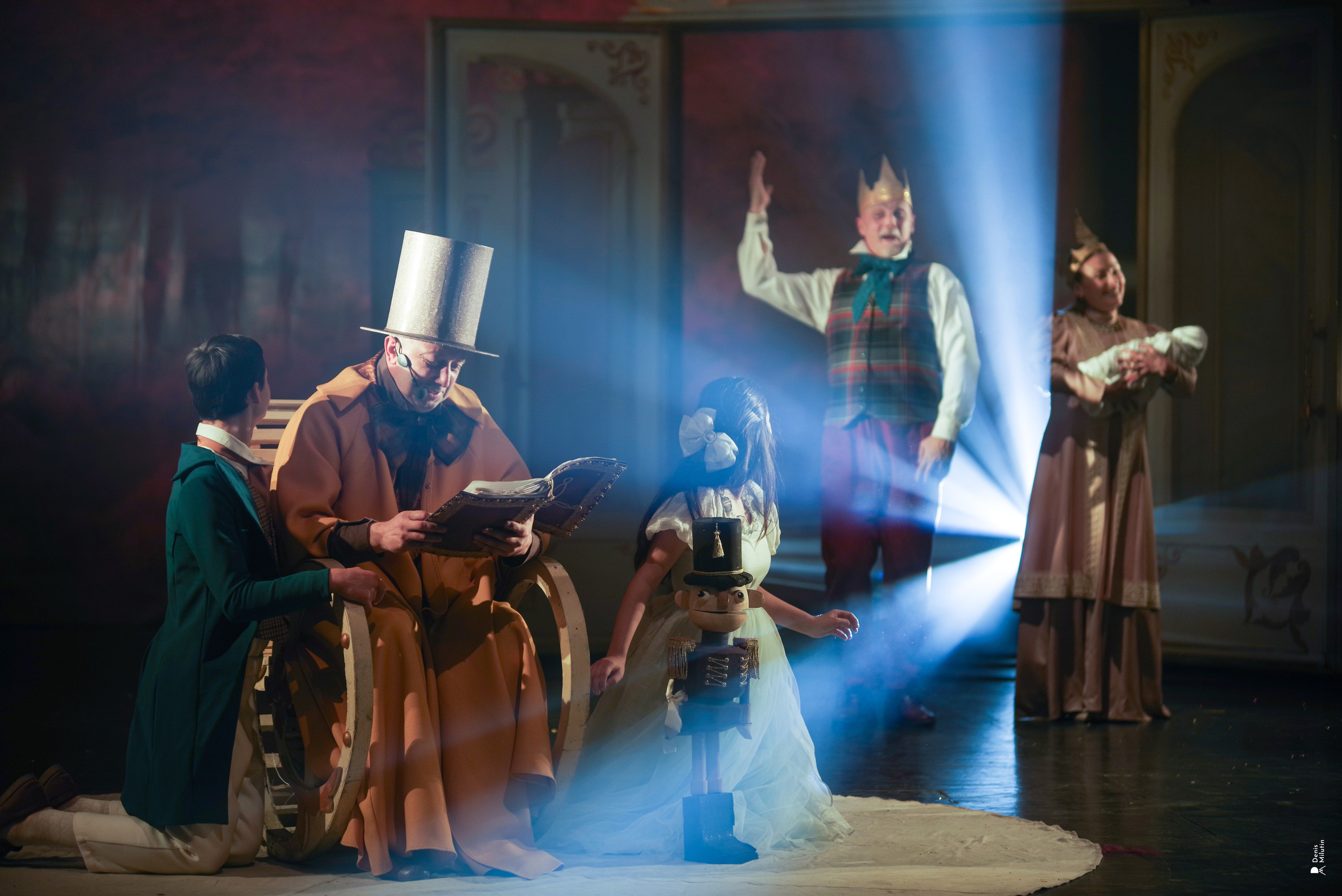 Театр Сенаки. Портретный фотограф Денис Милютин