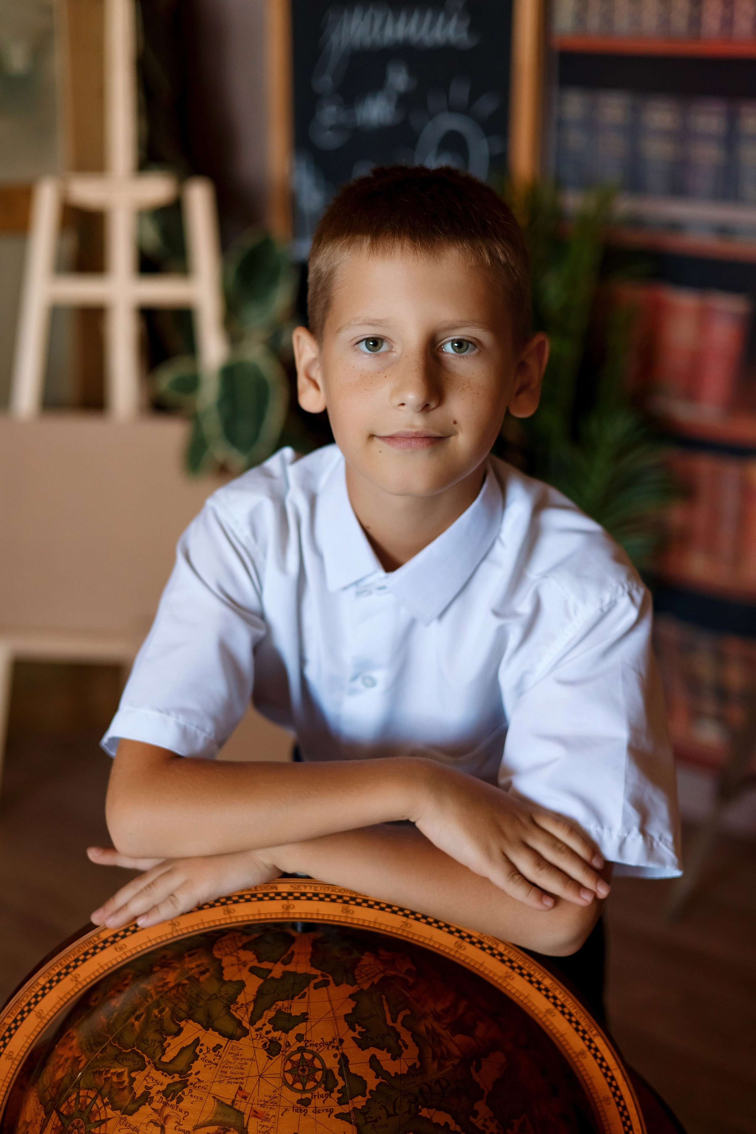 4 класс фотосессия в фотостудии. Фотограф Любовь Корниенко, Примоский край