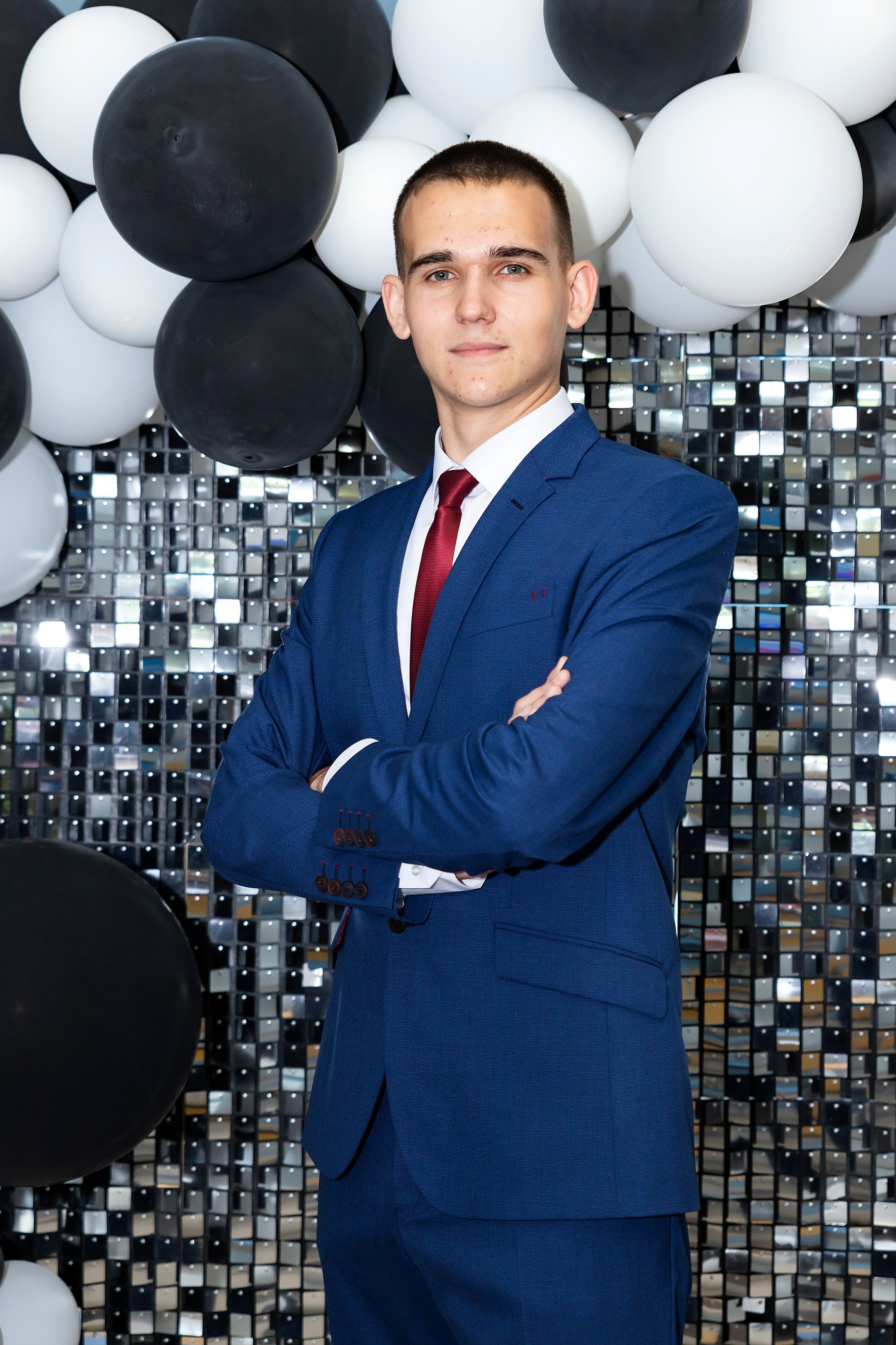 Фото выпуск 11 класс. Свадебный фотограф Марина Суворова и видеооператор Олег Петров