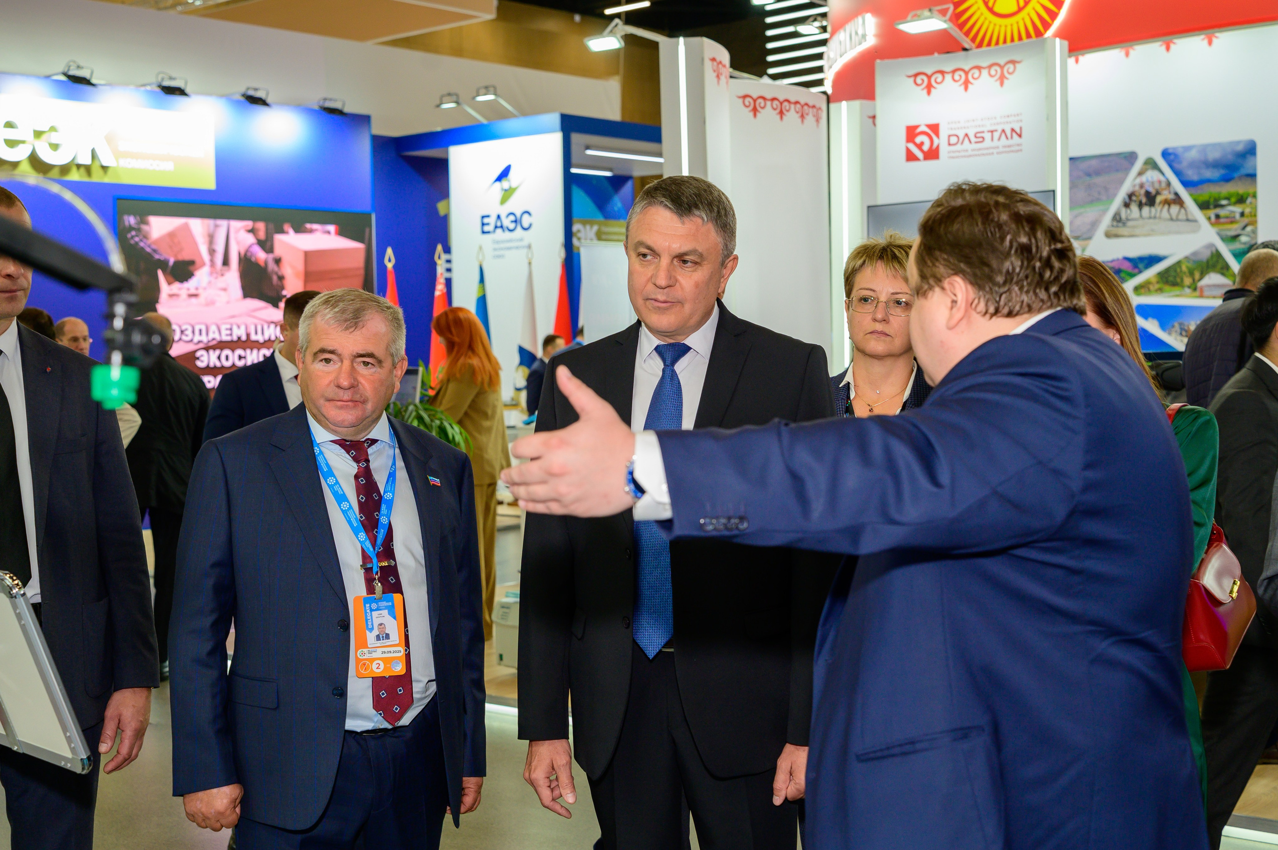 BigindustrialweekBelarus. Фотоуслуги, услуги фотографа, фотографирование важных событий