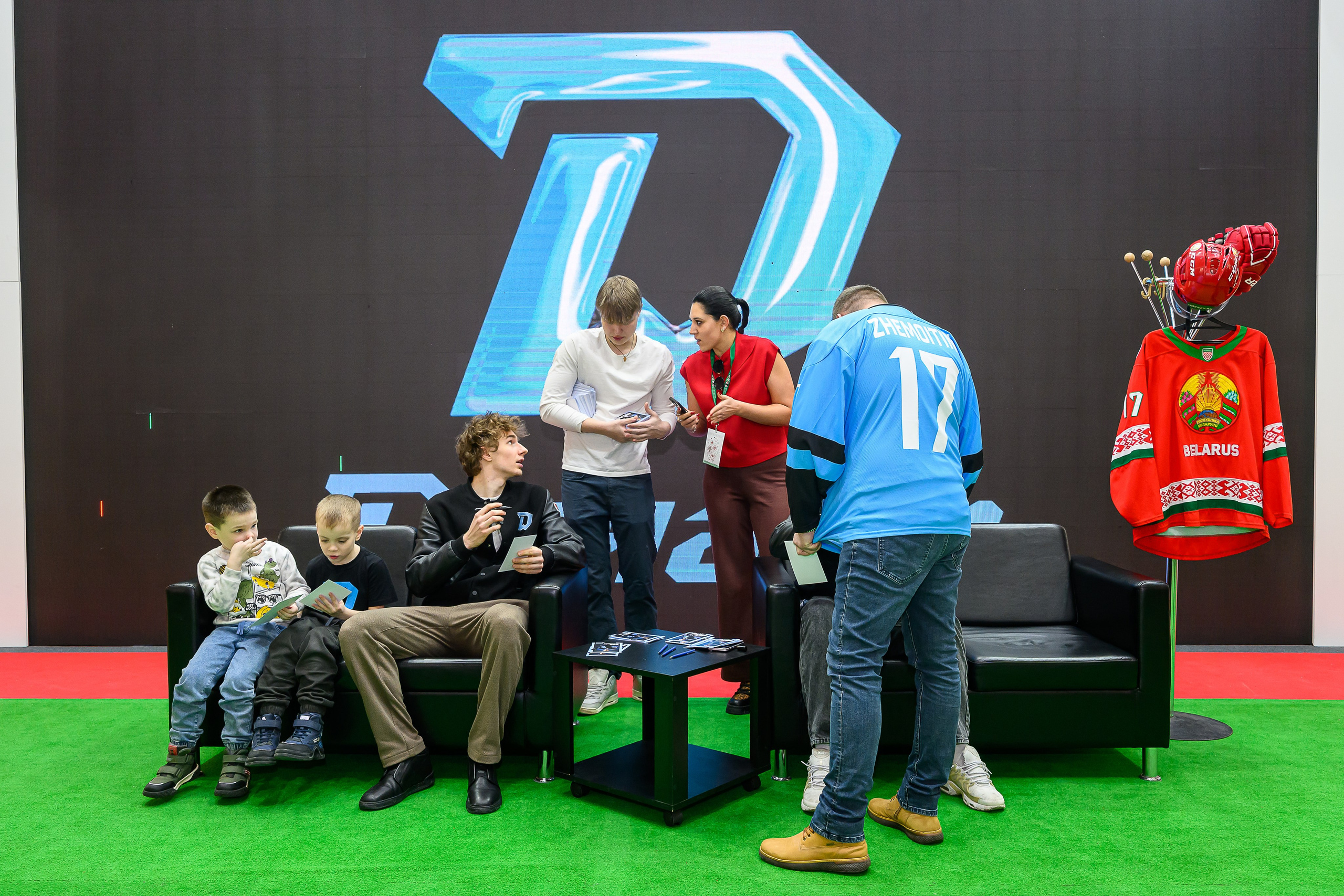 @hcdinamo.by. Фотоуслуги, услуги фотографа, фотографирование важных событий