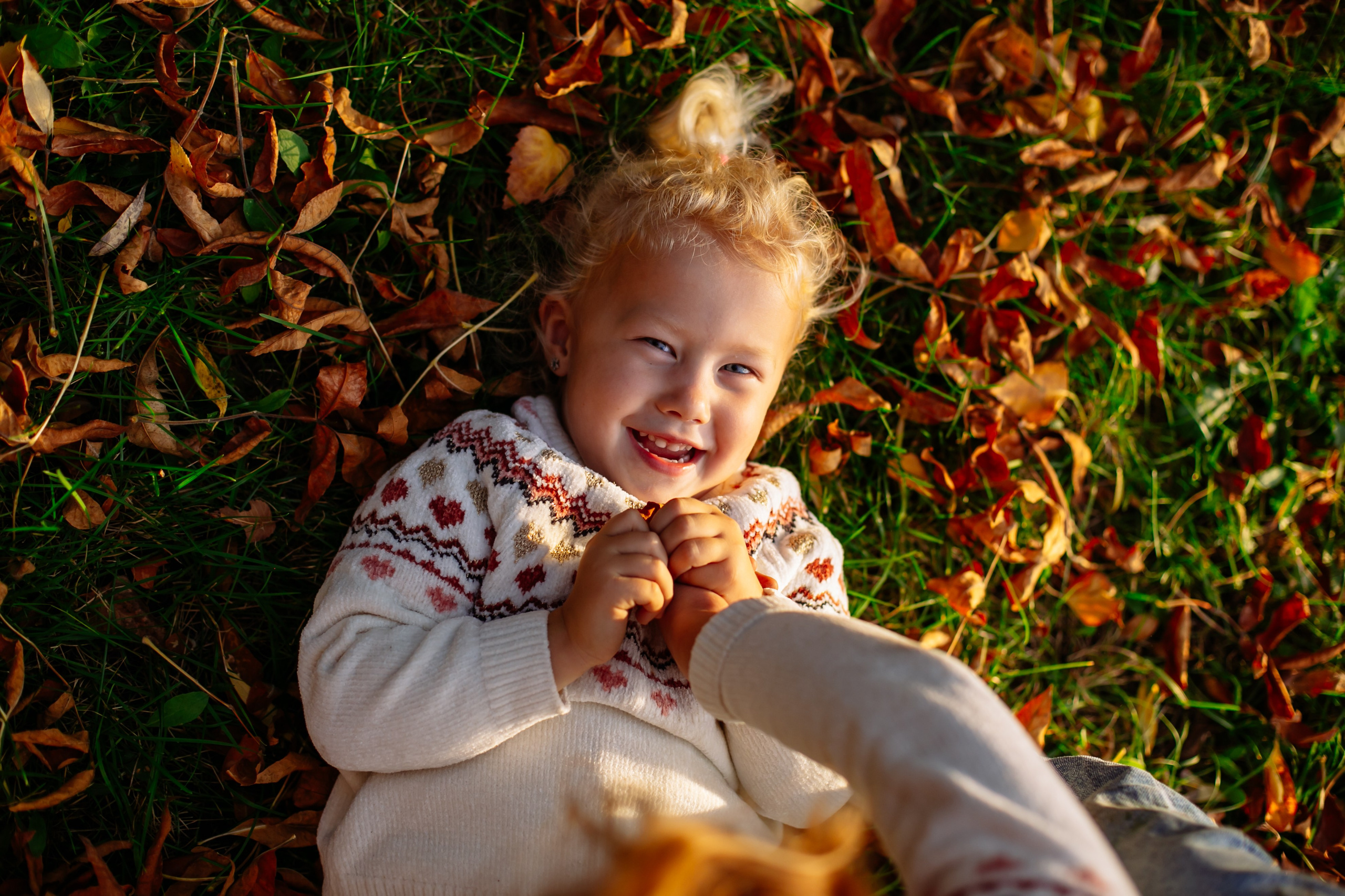 Юля, Анюта, Есения