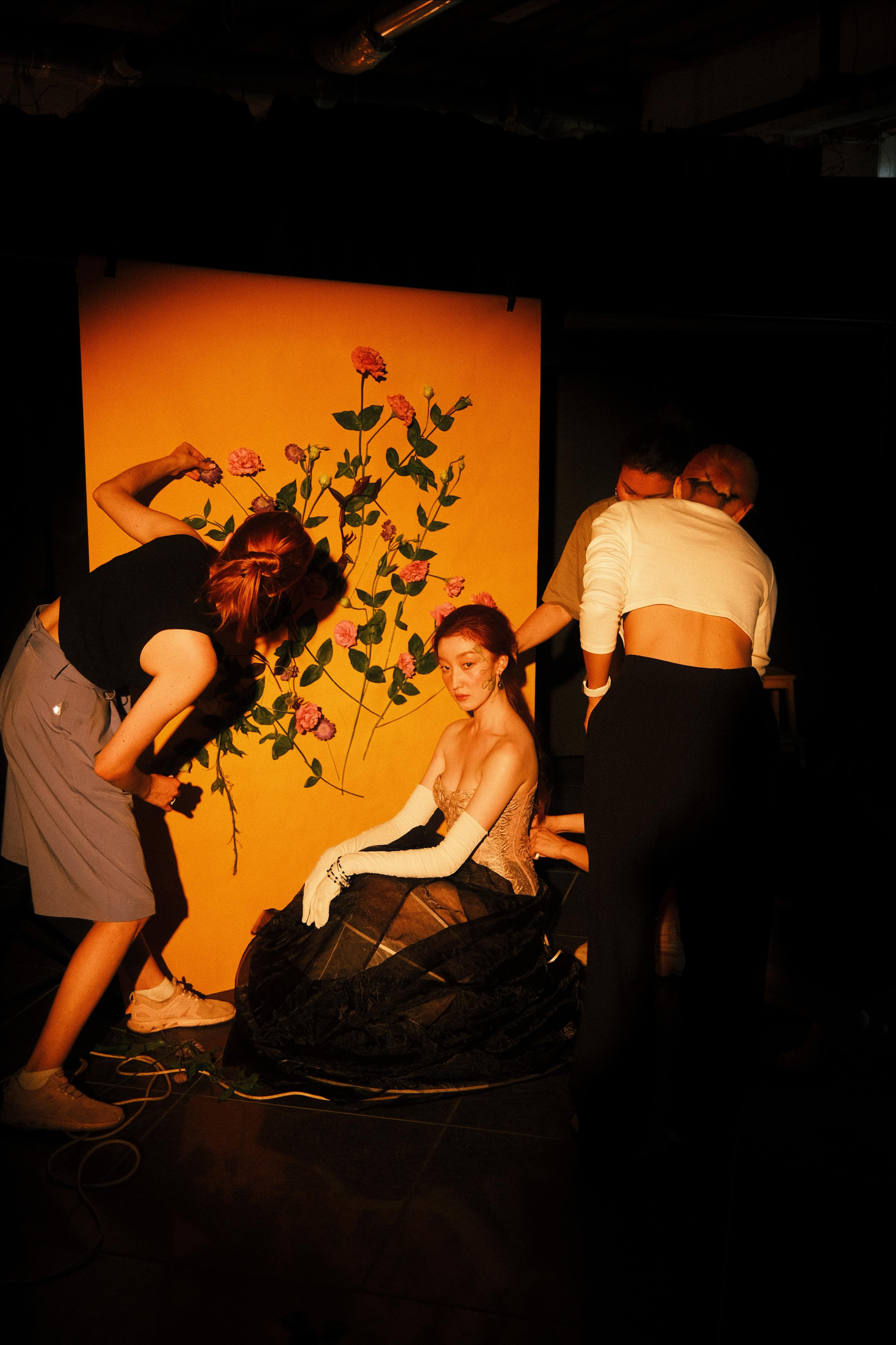 Цветочный ренессанс для Elle. Гаффер в Алматы | Саян