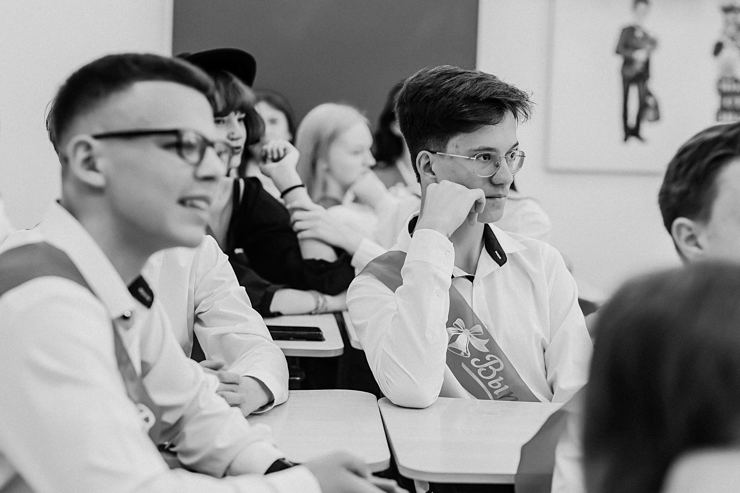 Последний звонок. Семейный фотограф Тюмень, фотограф на роды Салмина Мария