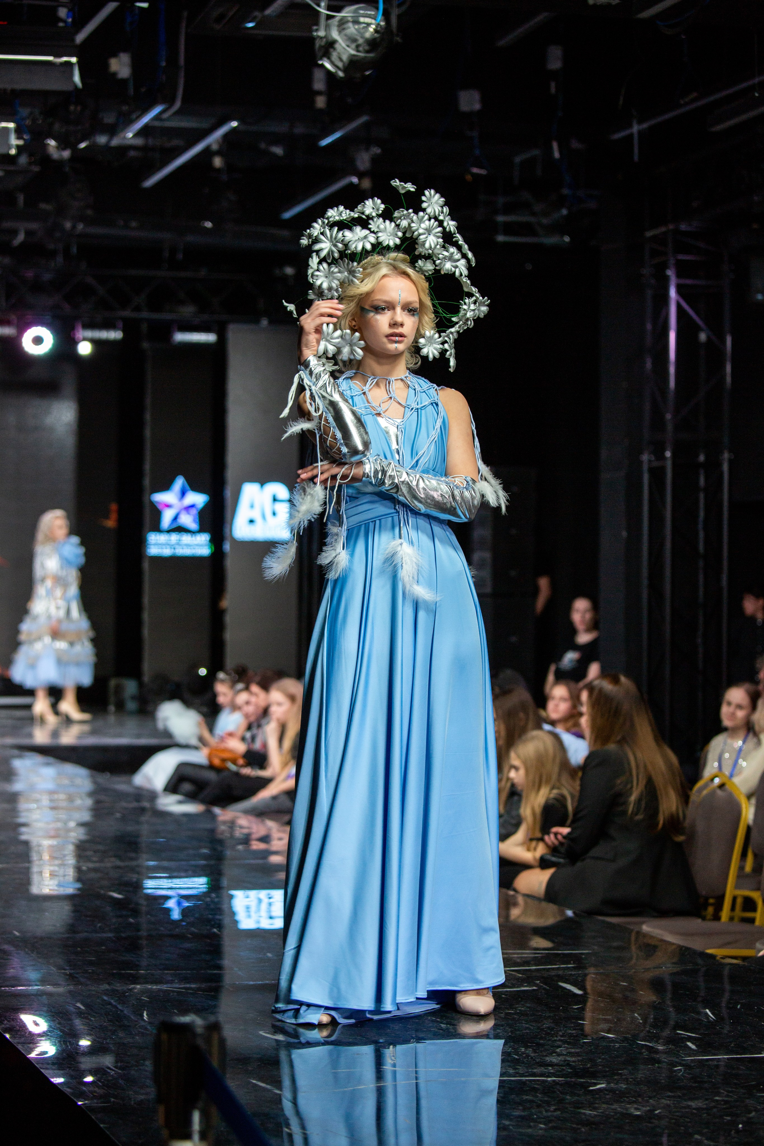 Звезда галактики. Яровит Холл. Репортажный, семейный, свадебный, портретный фотограф