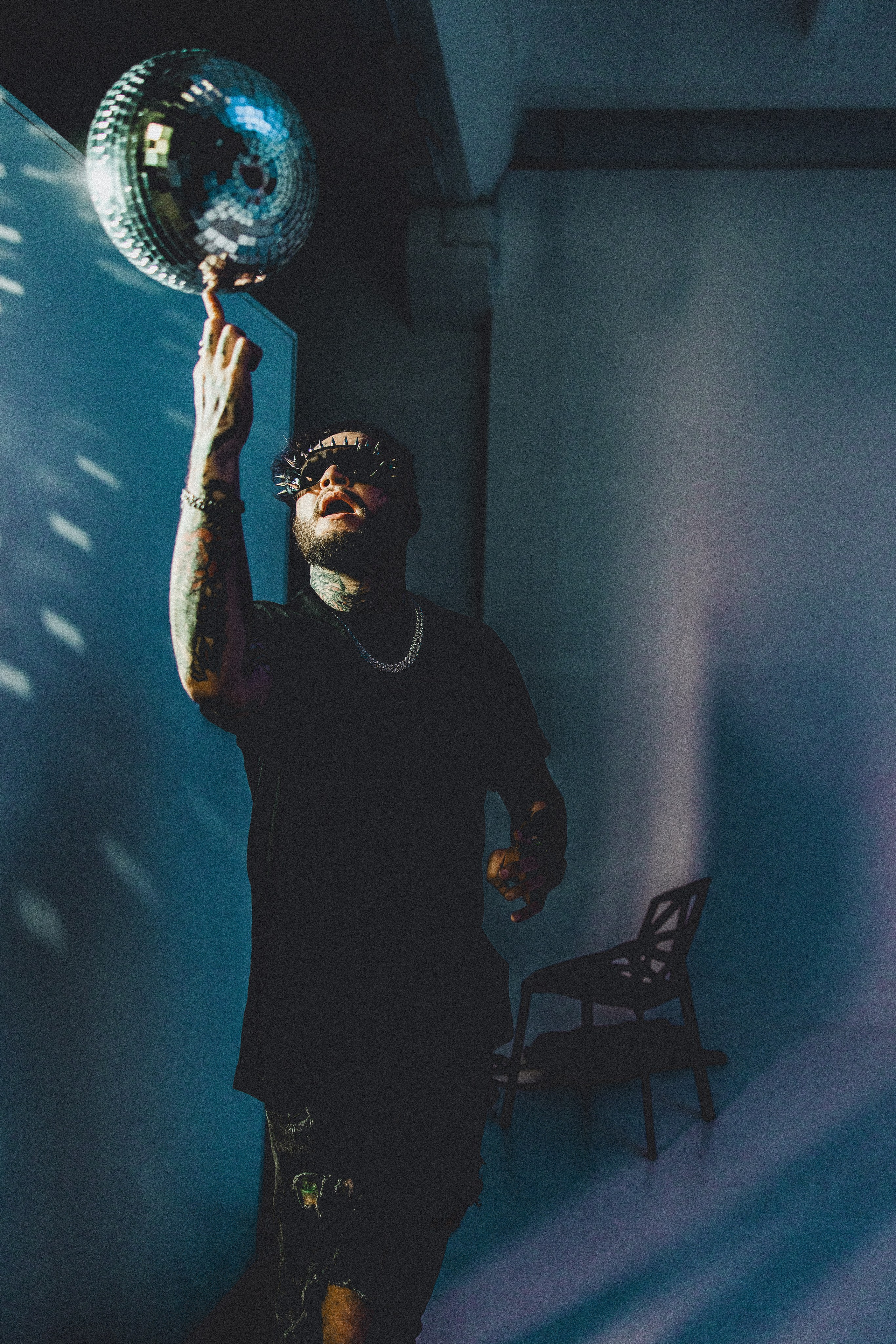 Алекс съемка для обложки сингла. Главная