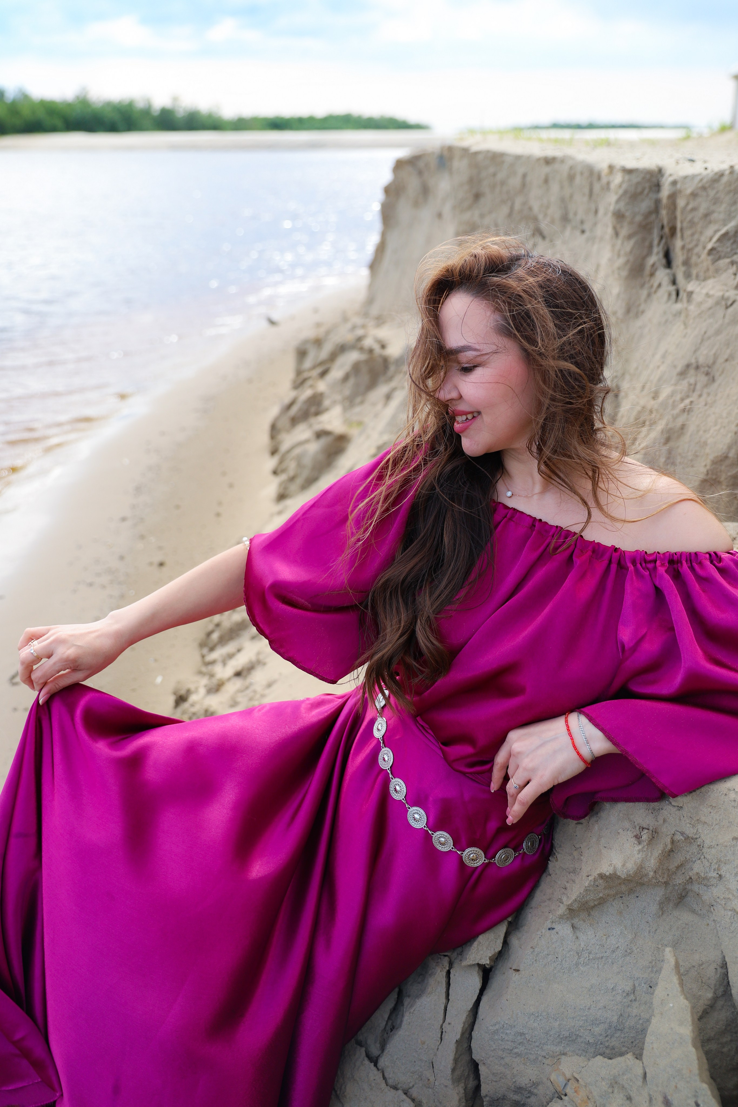 Съемка на белой набережной. Фотограф в Сургуте Брызгунова Анастасия