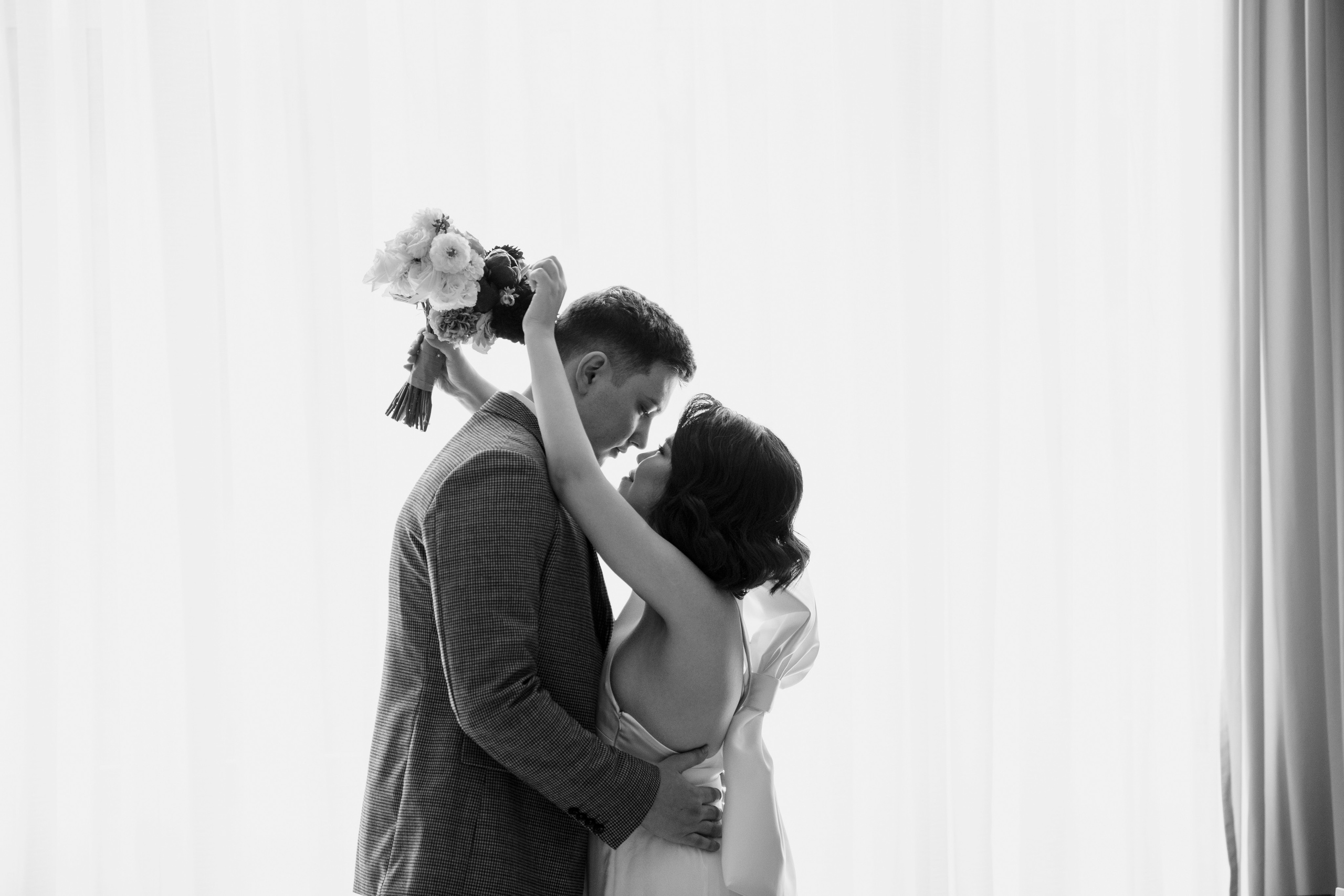 Анонс свадьбы Александр и Жибек. Свадебный фотограф в Алматы Николай Киреев