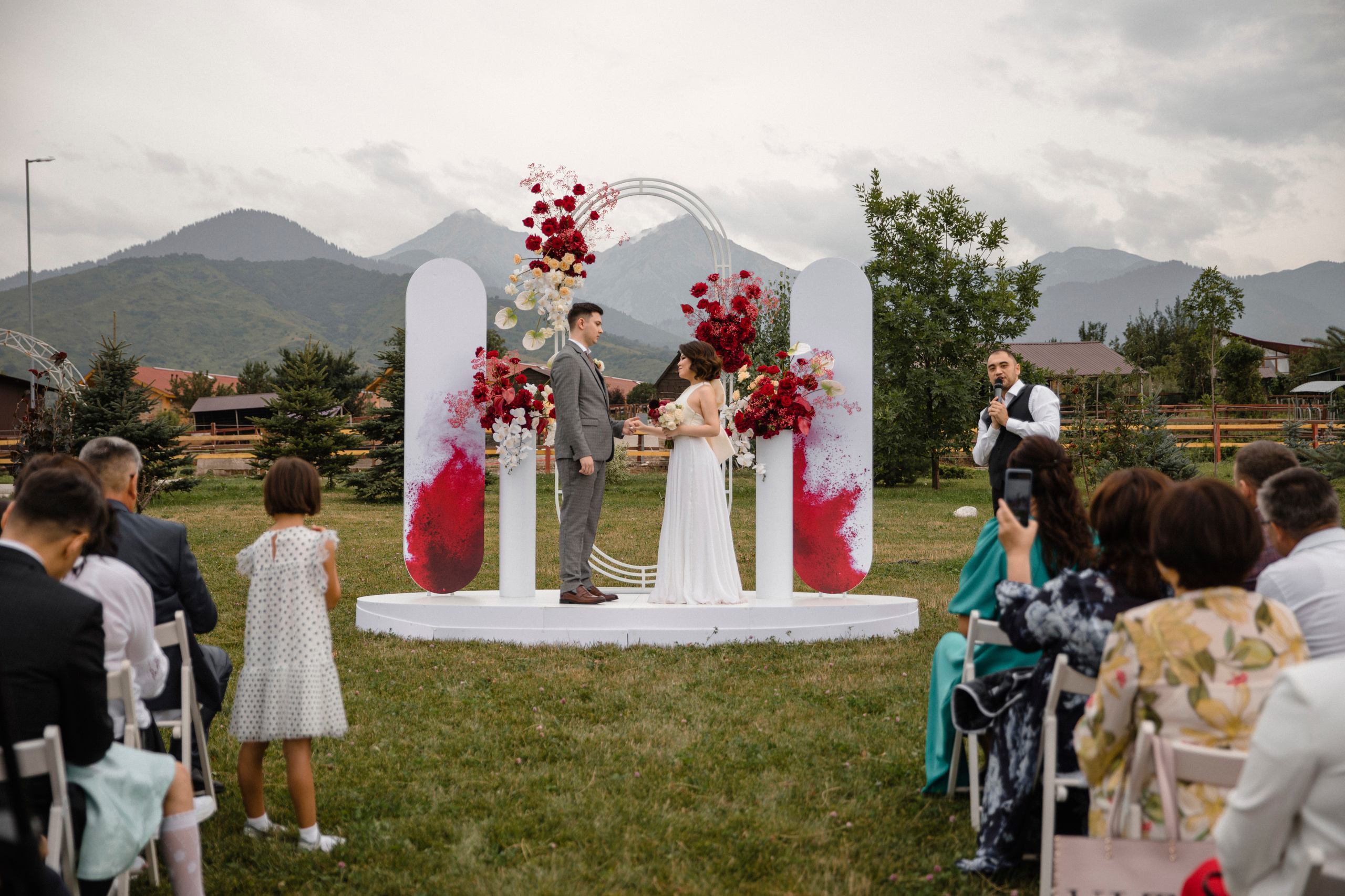 Анонс свадьбы Александр и Жибек. Свадебный фотограф в Алматы Николай Киреев